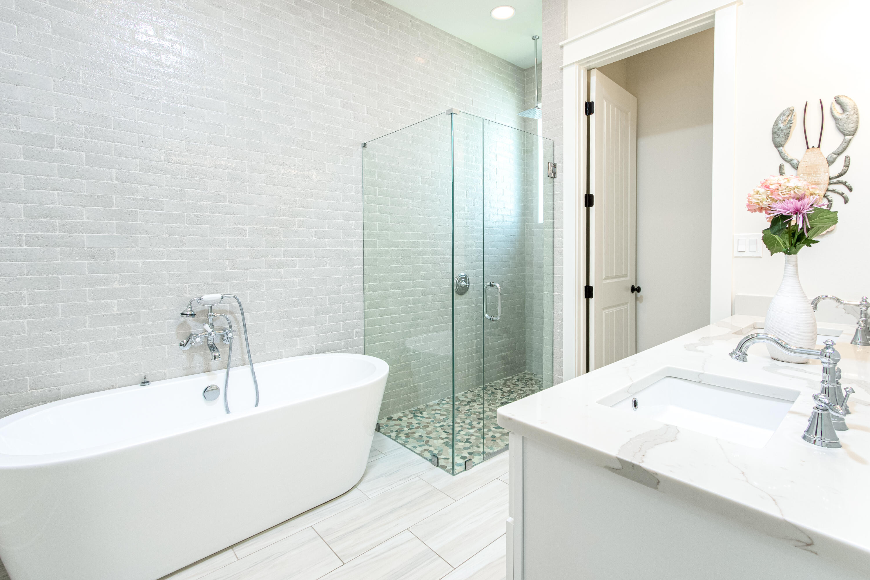 GULF SHORE MANOR - Residential