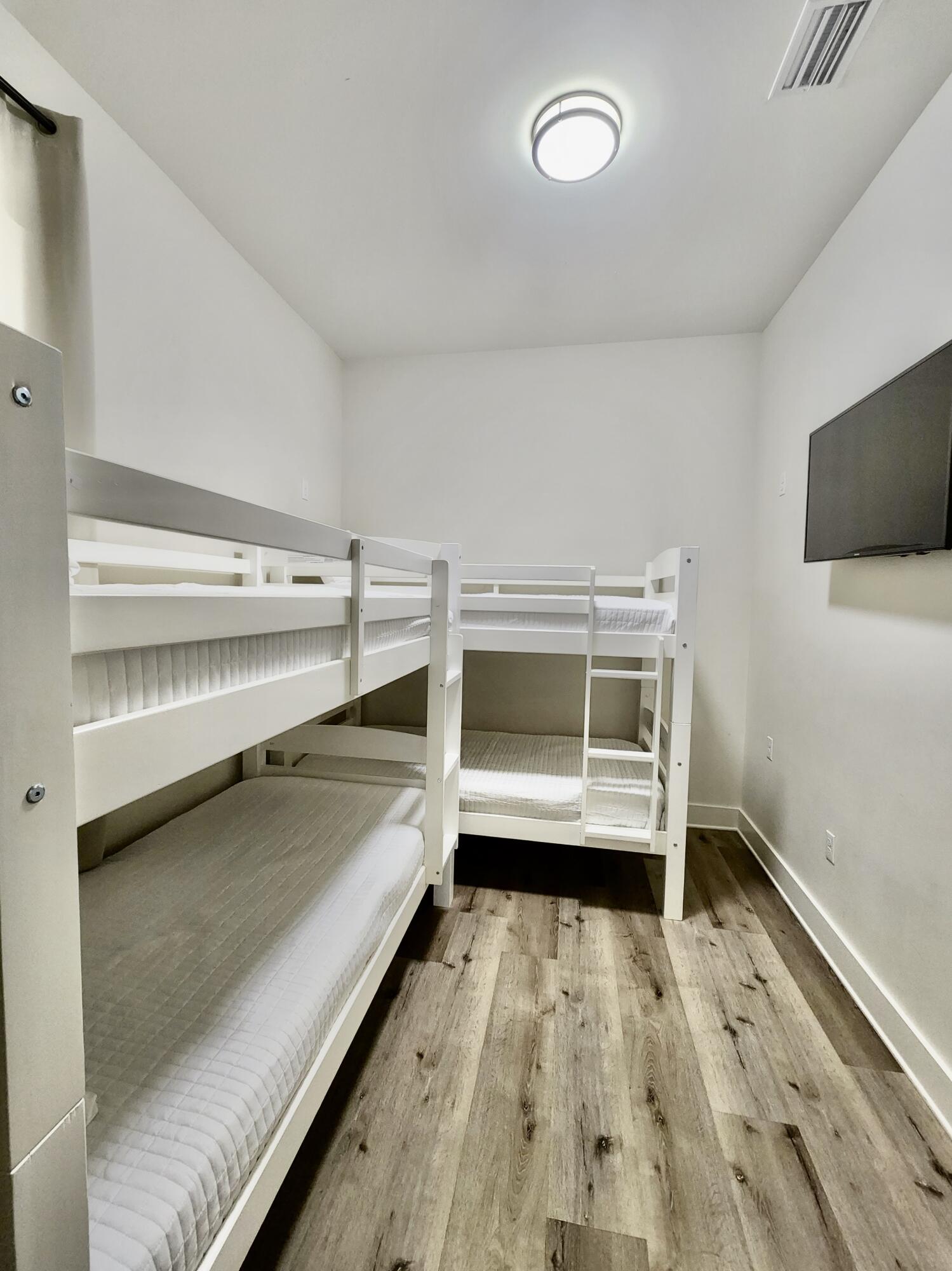 GULF SHORE MANOR - Residential