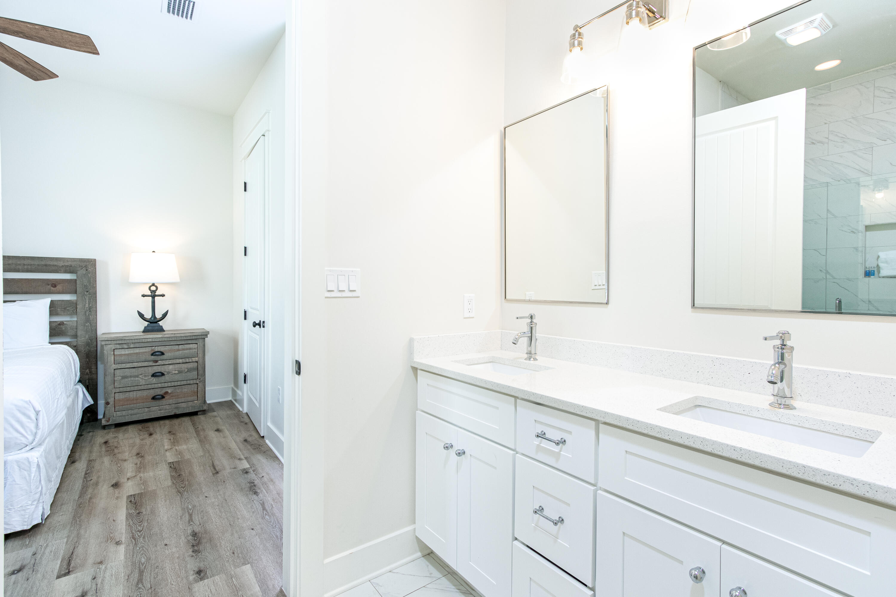 GULF SHORE MANOR - Residential