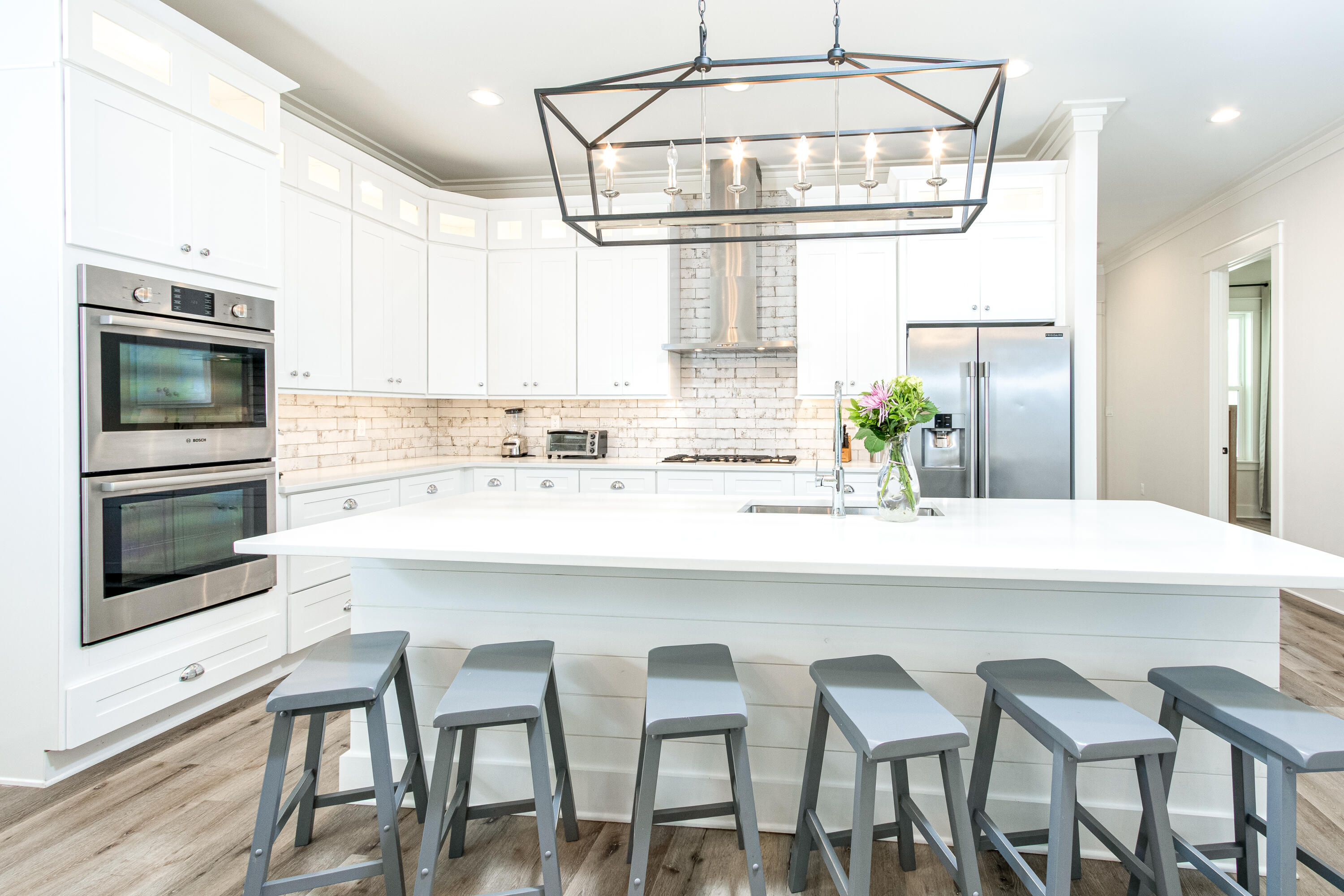 GULF SHORE MANOR - Residential