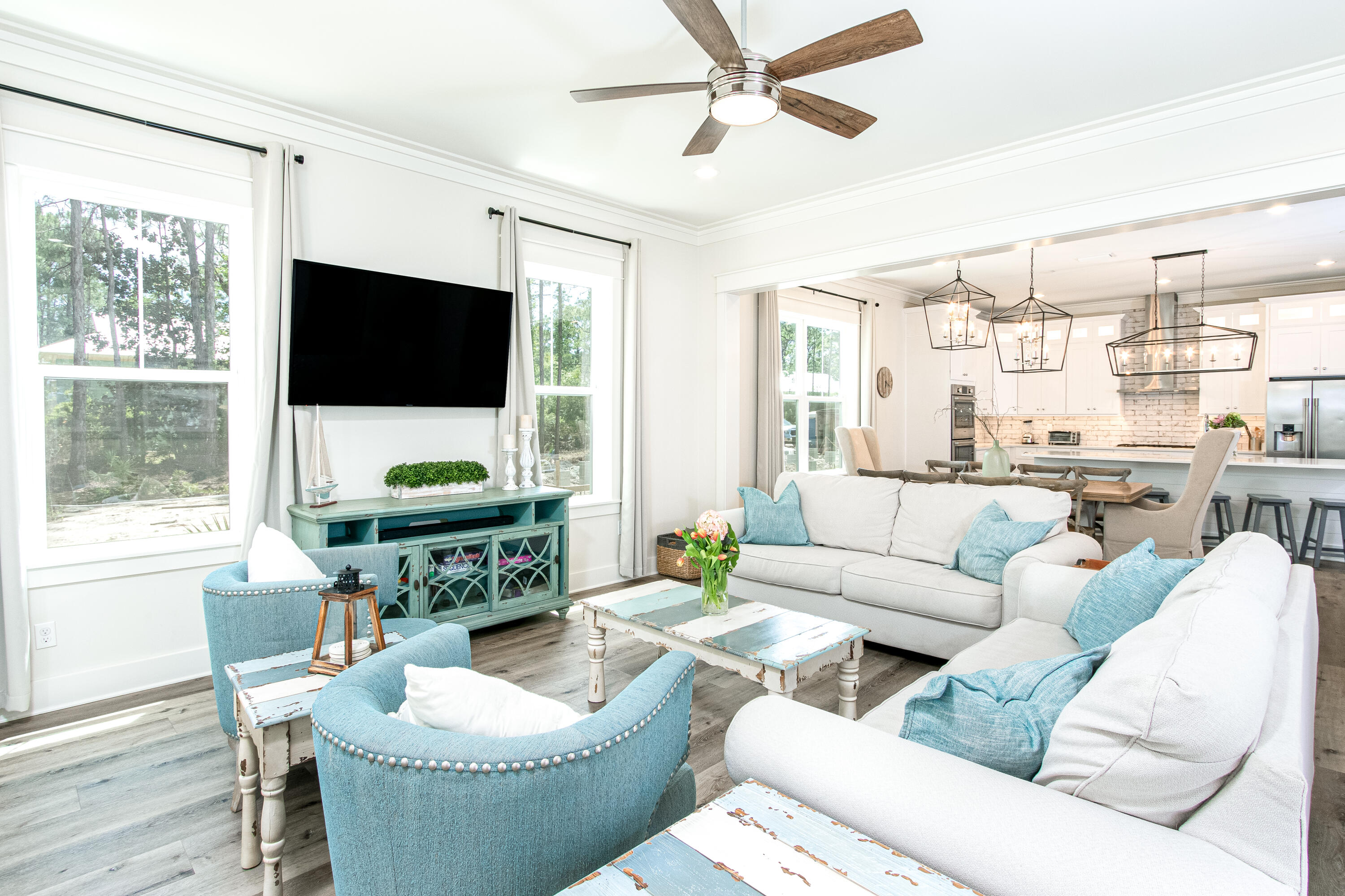 GULF SHORE MANOR - Residential