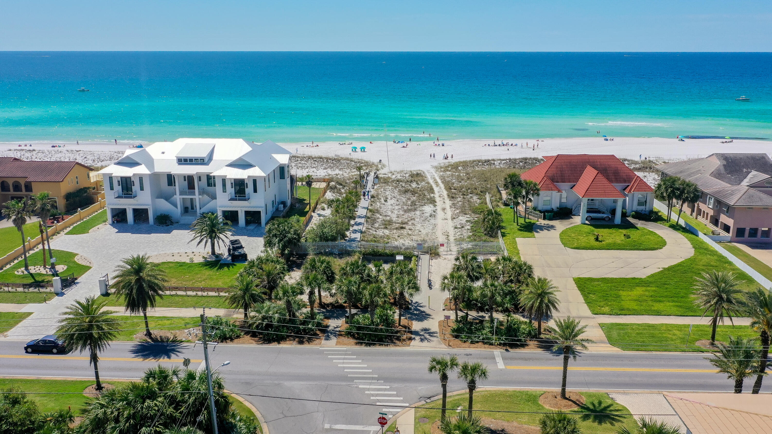 HOLIDAY ISLE - Residential