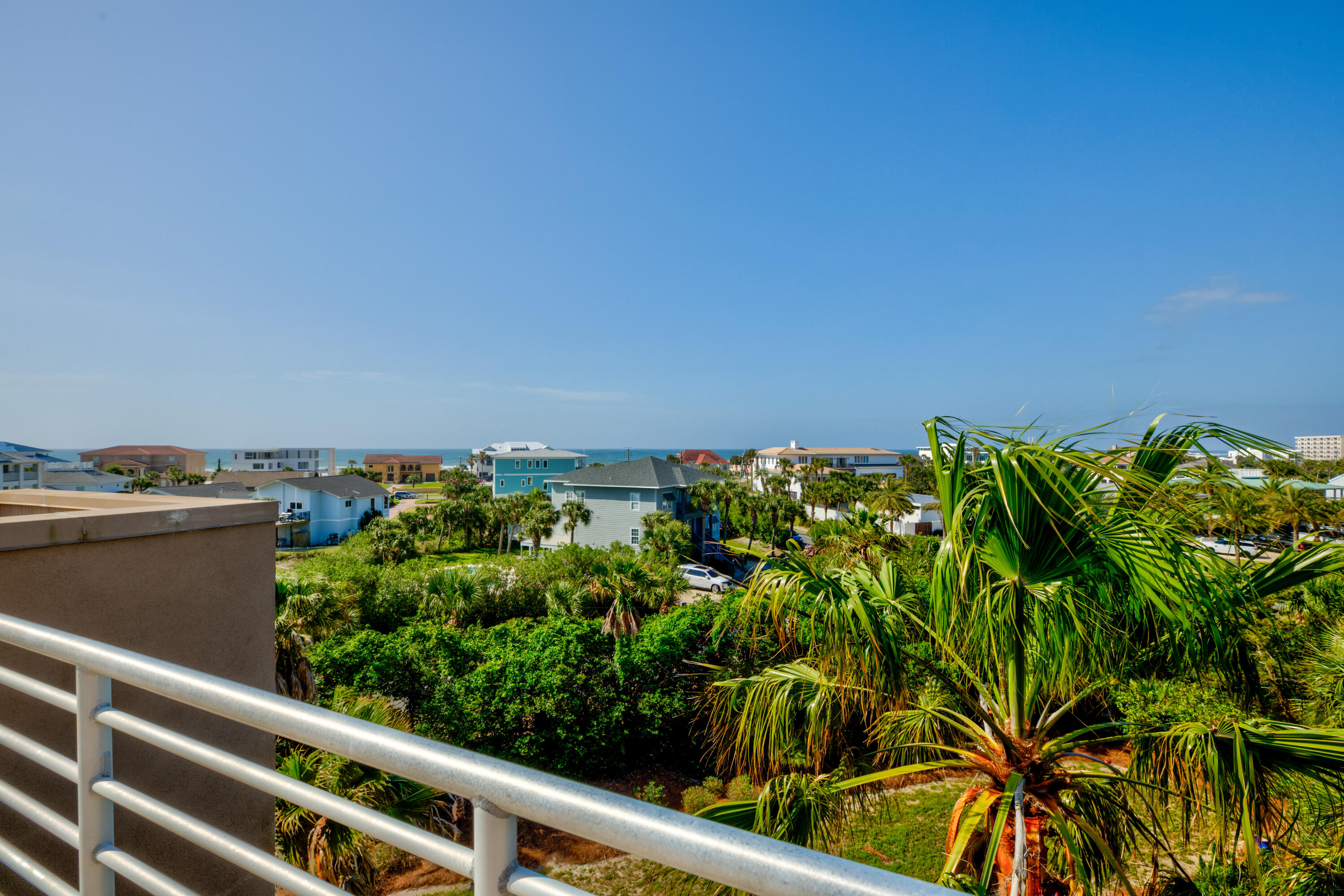 HOLIDAY ISLE - Residential