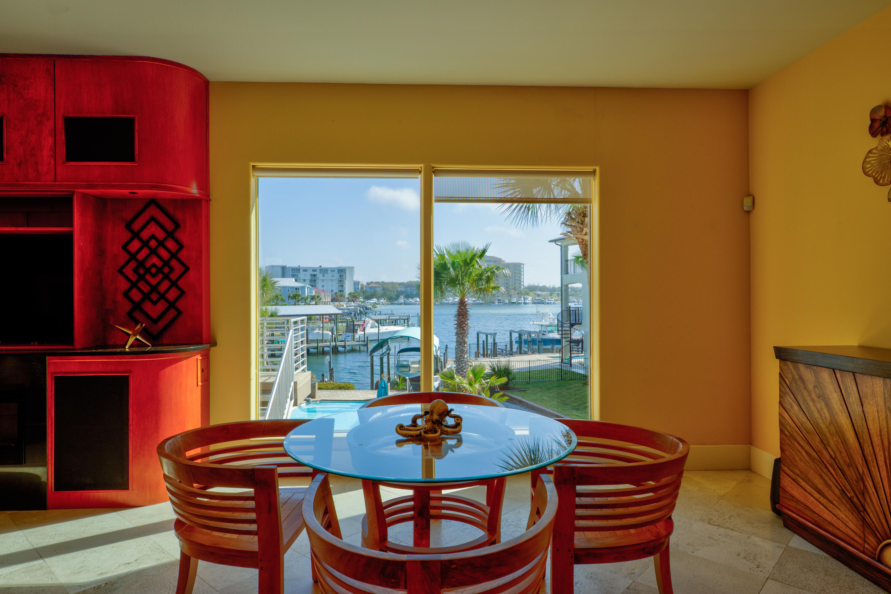 HOLIDAY ISLE - Residential
