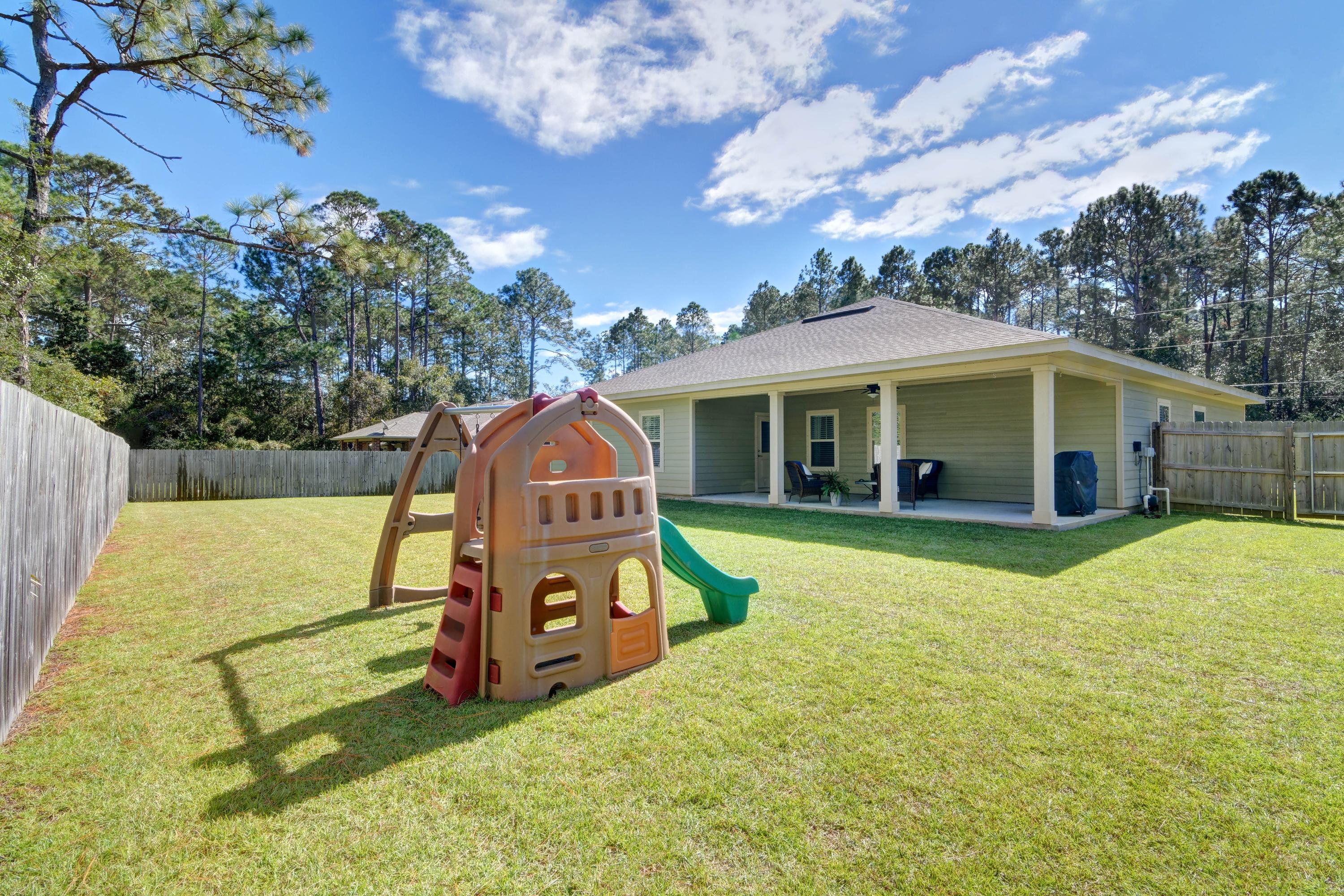 NAVARRE S/D 2ND ADDN - Residential