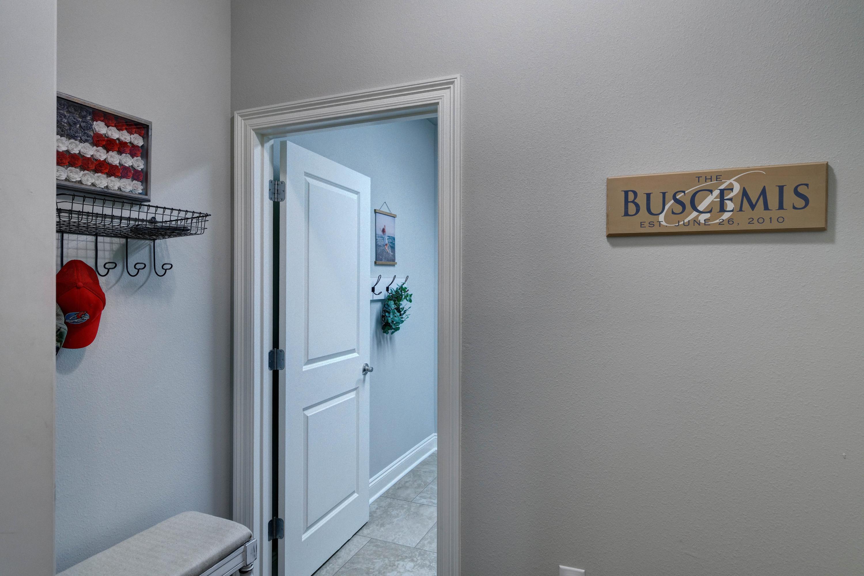 NAVARRE S/D 2ND ADDN - Residential