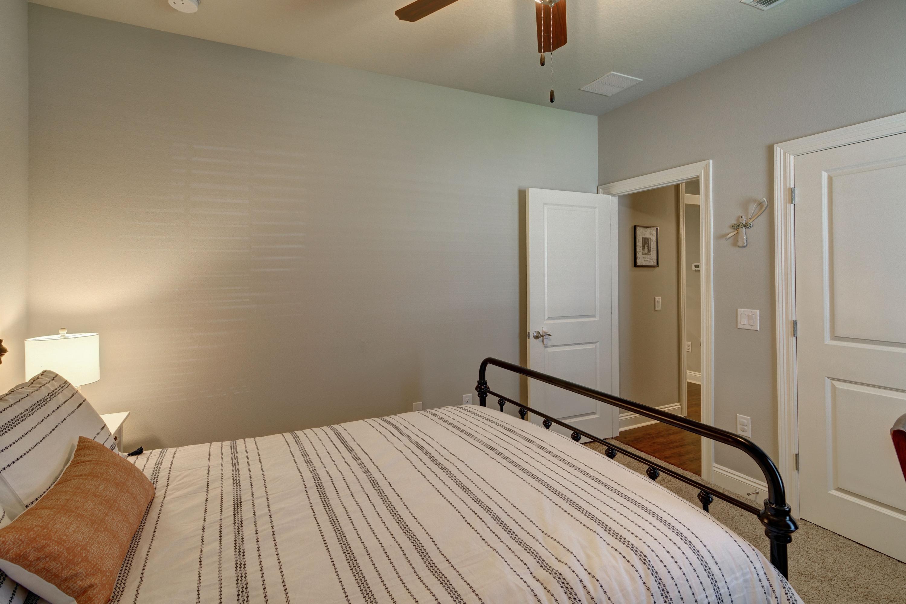 NAVARRE S/D 2ND ADDN - Residential