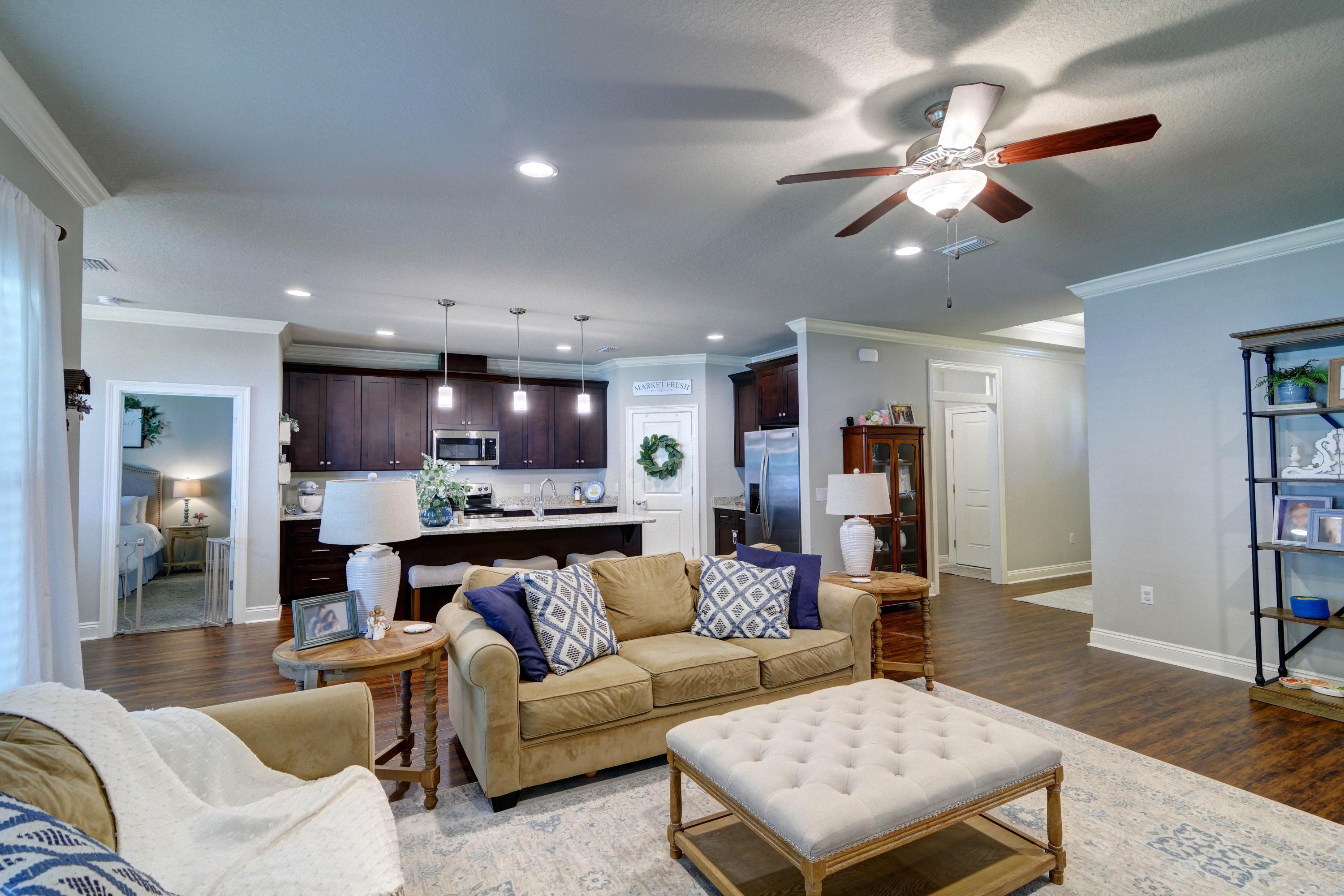 NAVARRE S/D 2ND ADDN - Residential