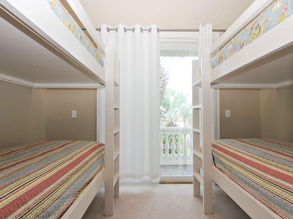 DESTINY BY THE SEA - Residential