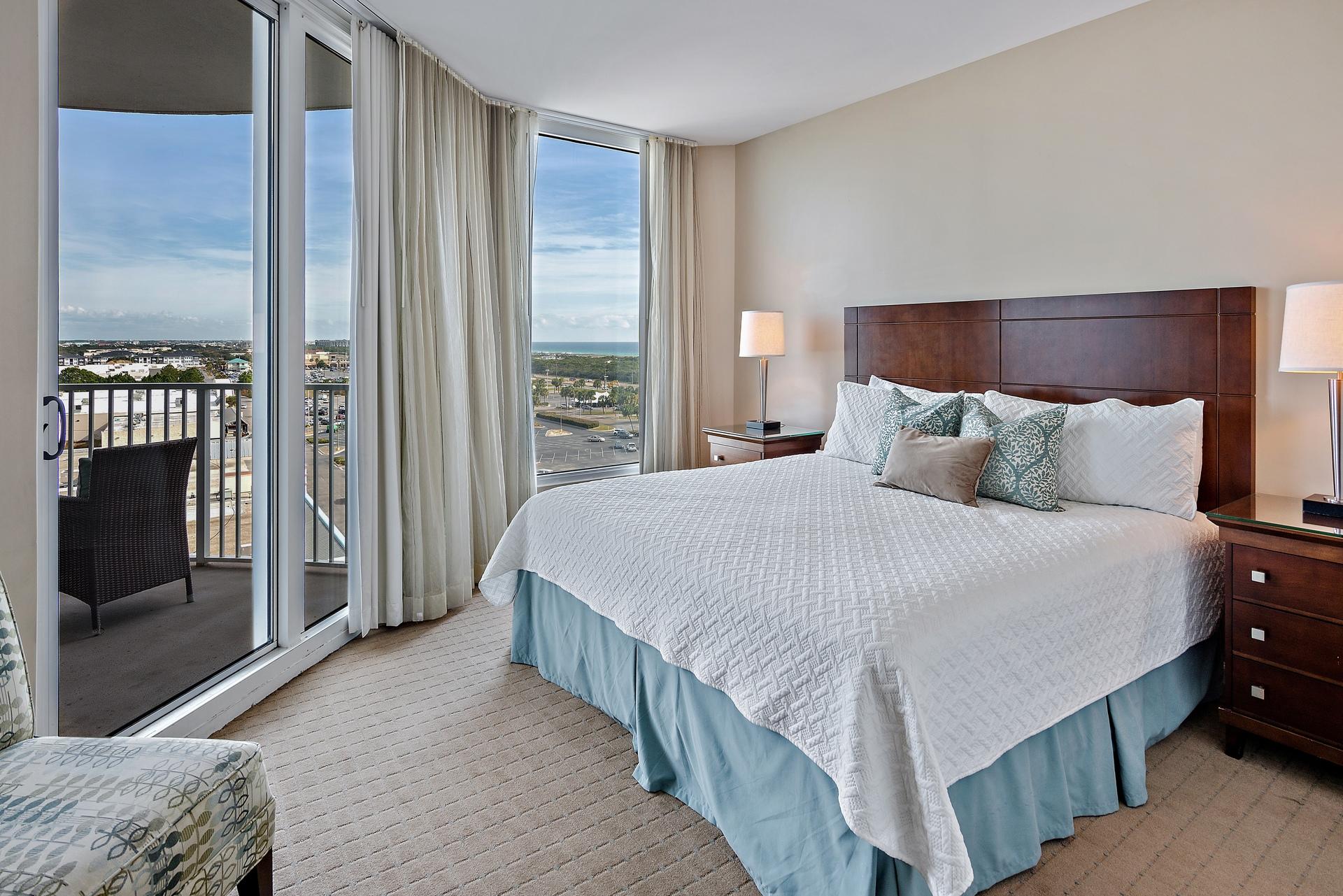 THE PALMS OF DESTIN - Residential