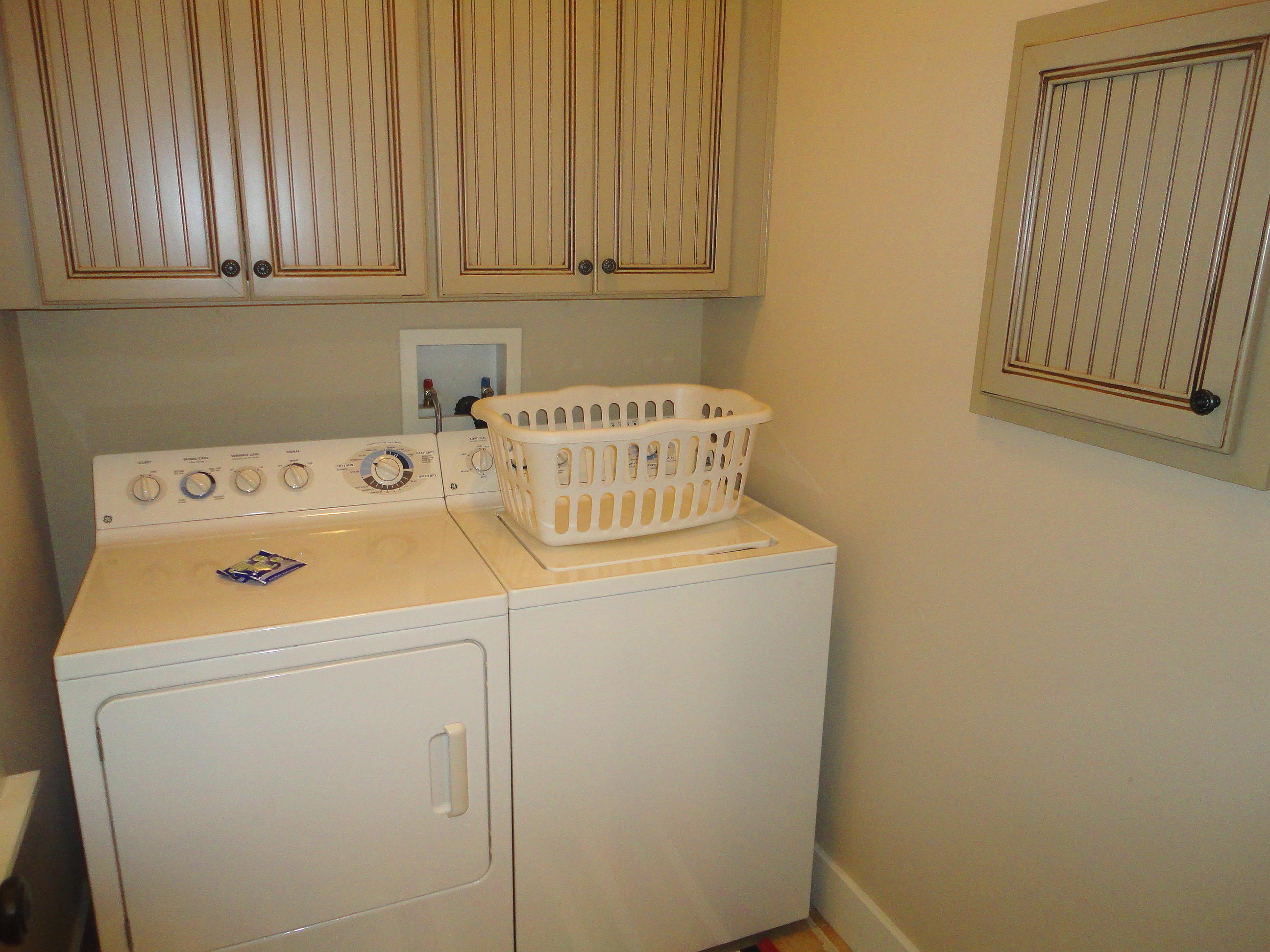 BUNGALOS AT SANDESTIN - Residential