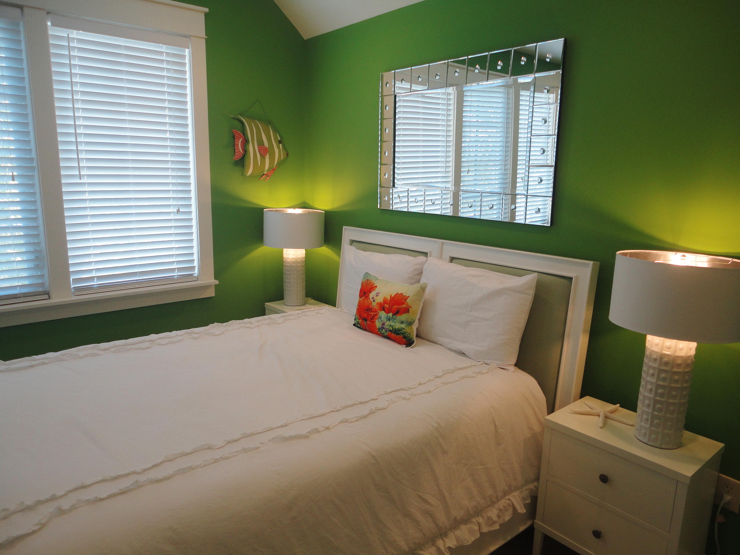 BUNGALOS AT SANDESTIN - Residential