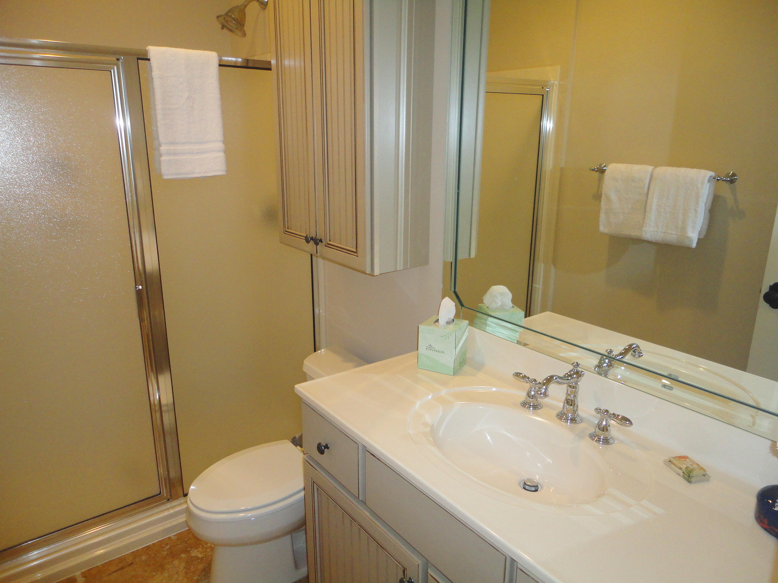 BUNGALOS AT SANDESTIN - Residential