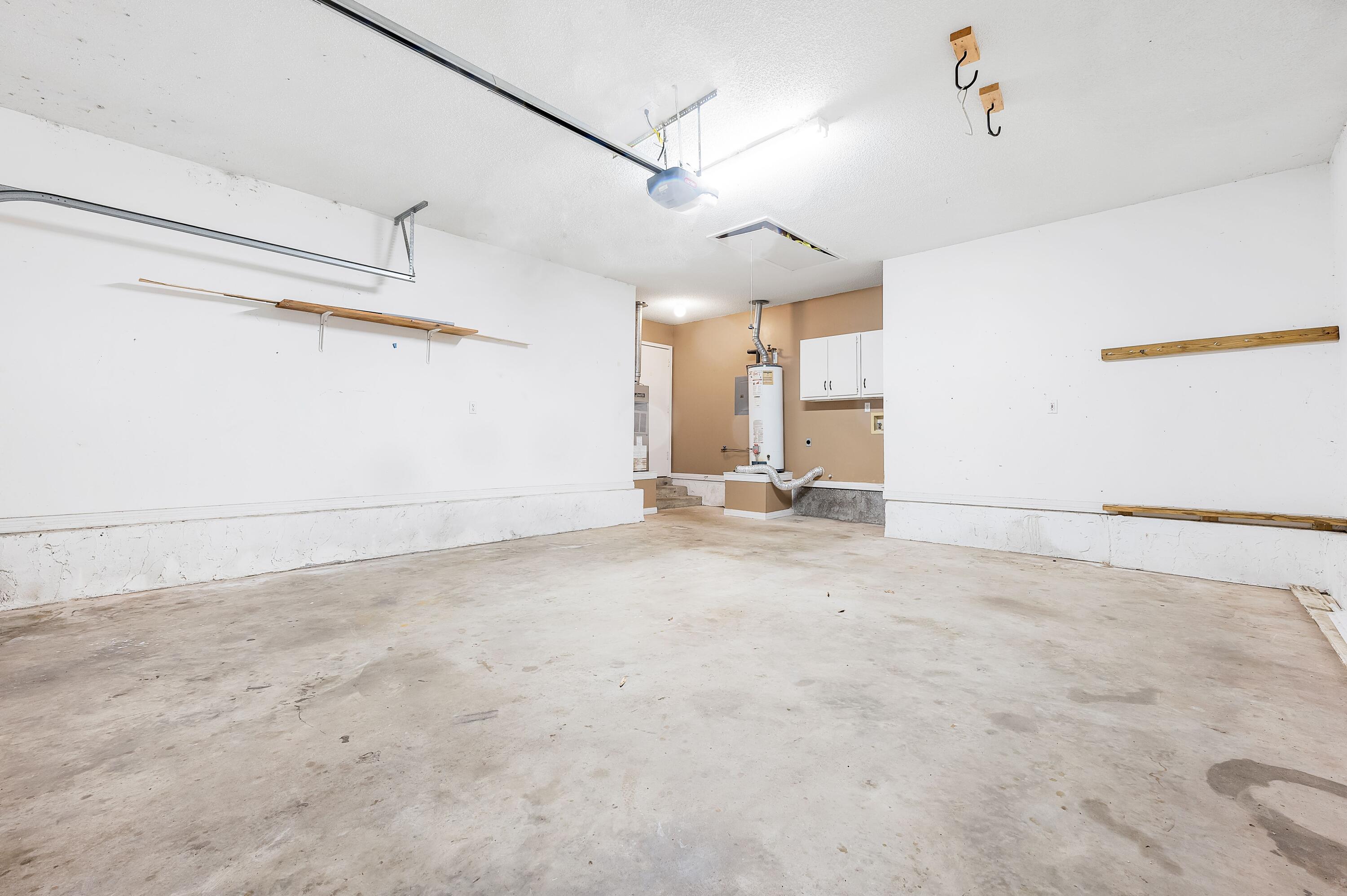 KINGS CROSSING PH 1 - Residential