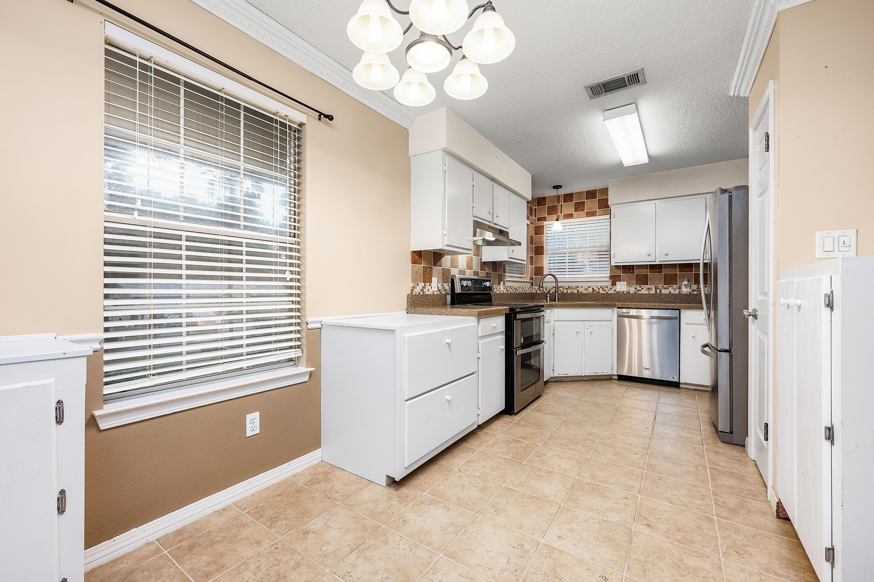 KINGS CROSSING PH 1 - Residential