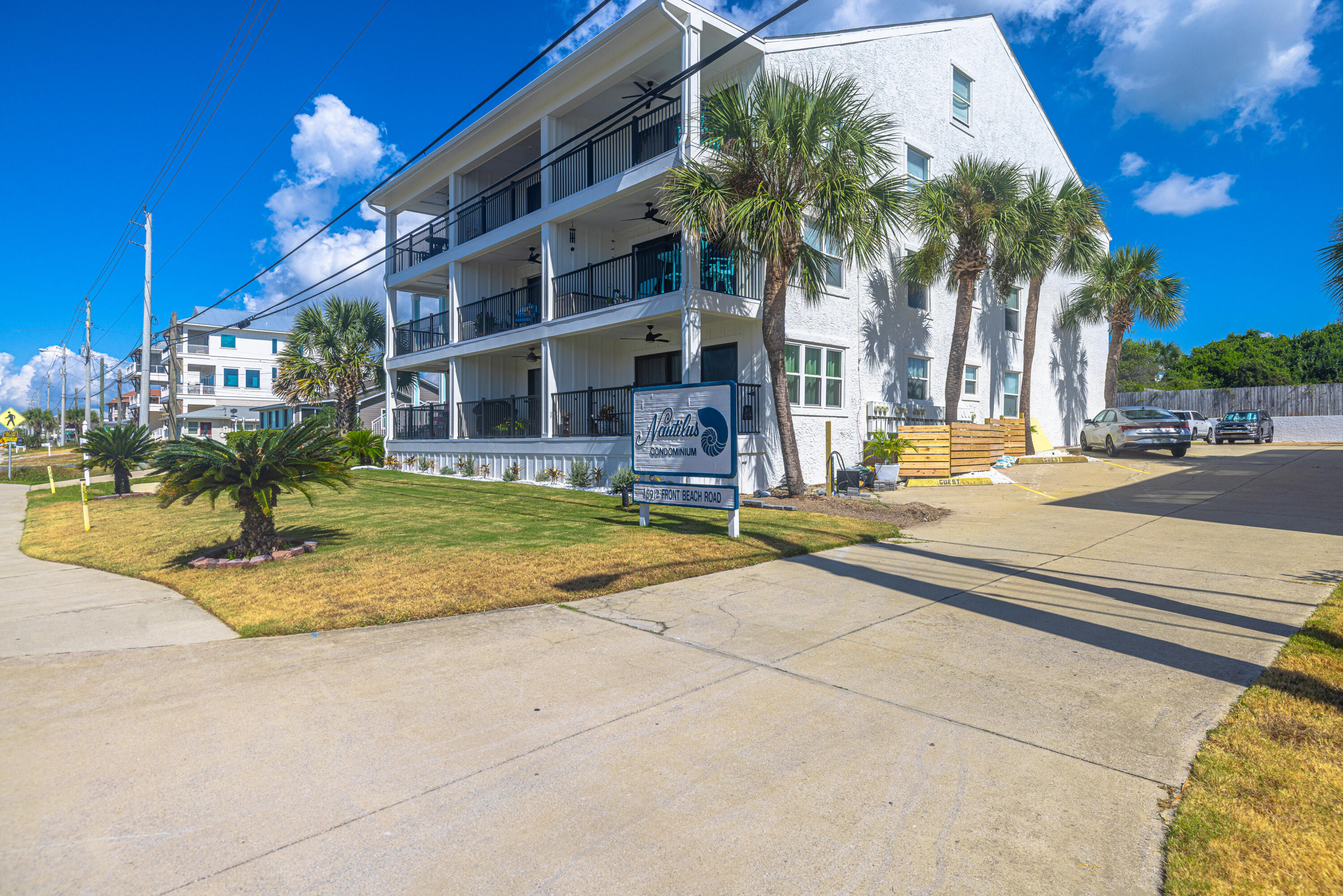 NAUTILUS CONDO - Residential
