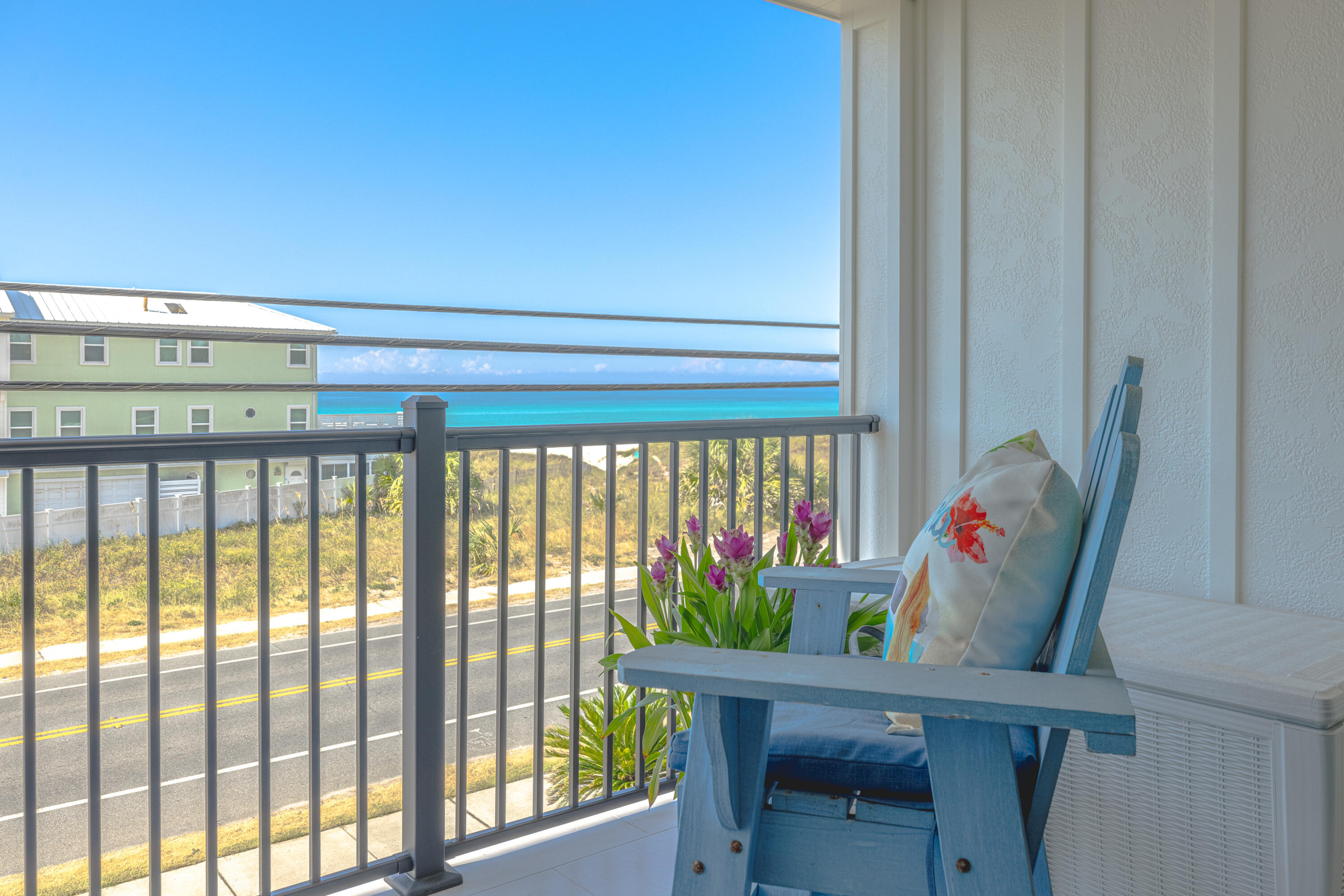 NAUTILUS CONDO - Residential
