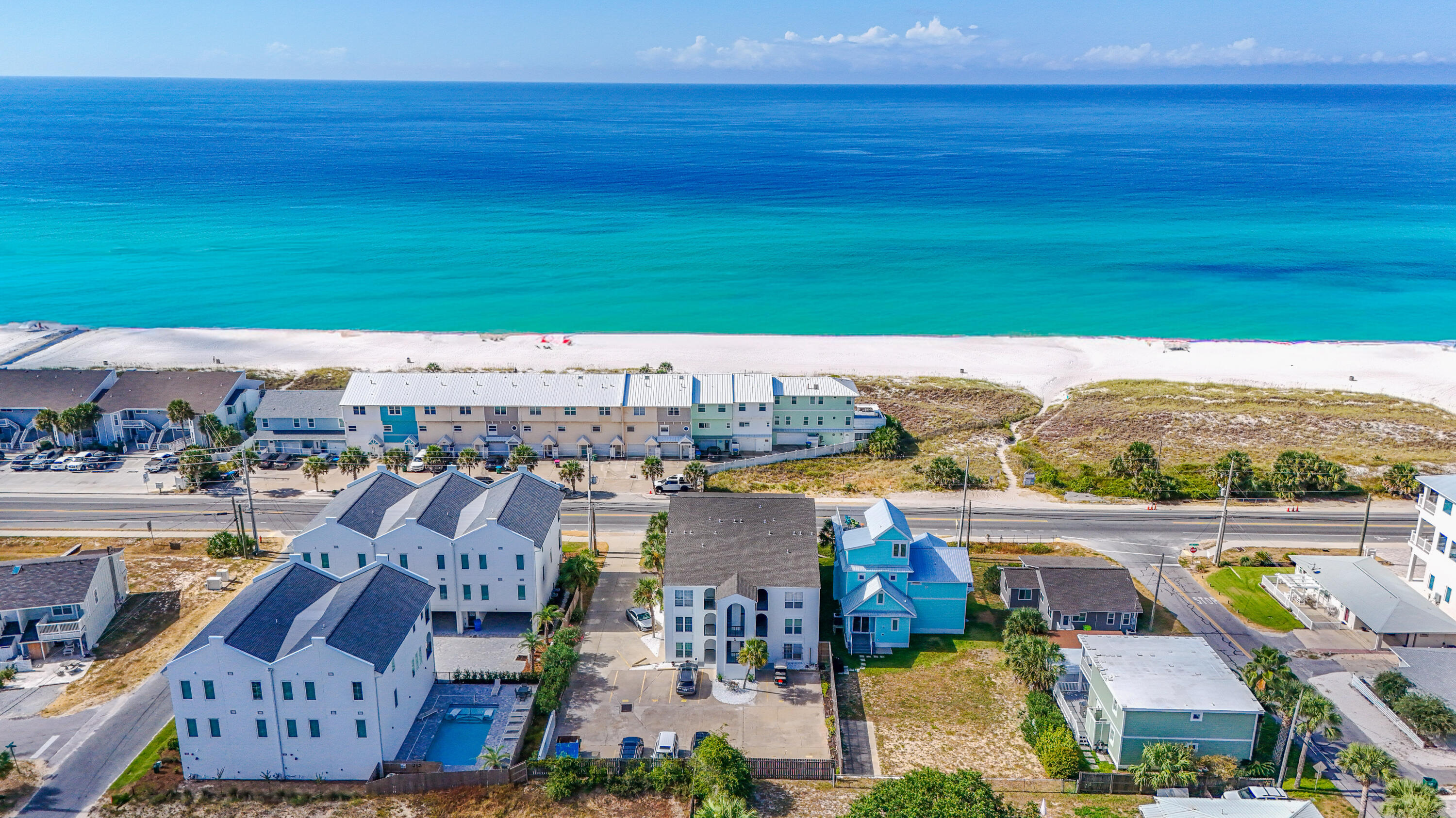 NAUTILUS CONDO - Residential