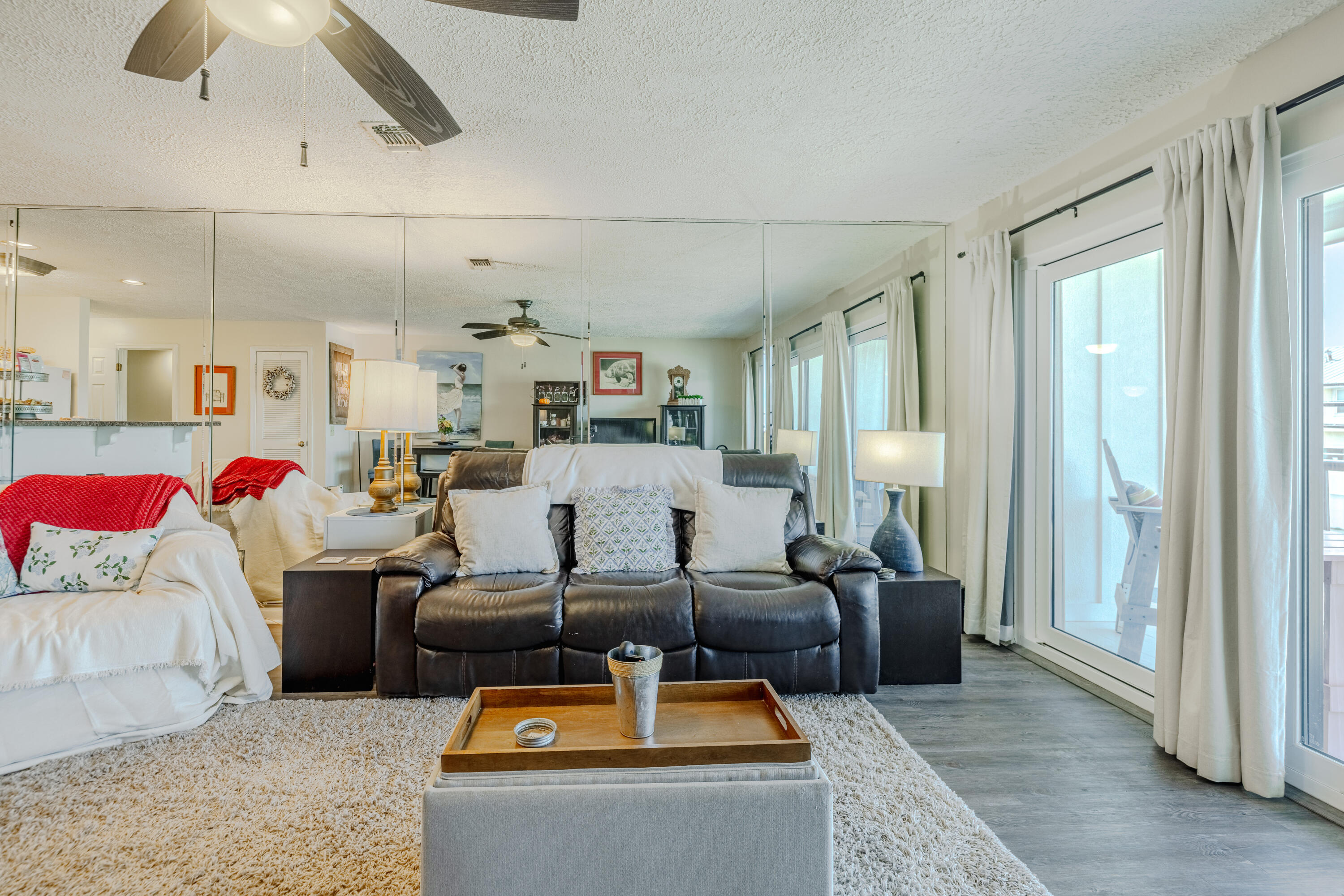 NAUTILUS CONDO - Residential