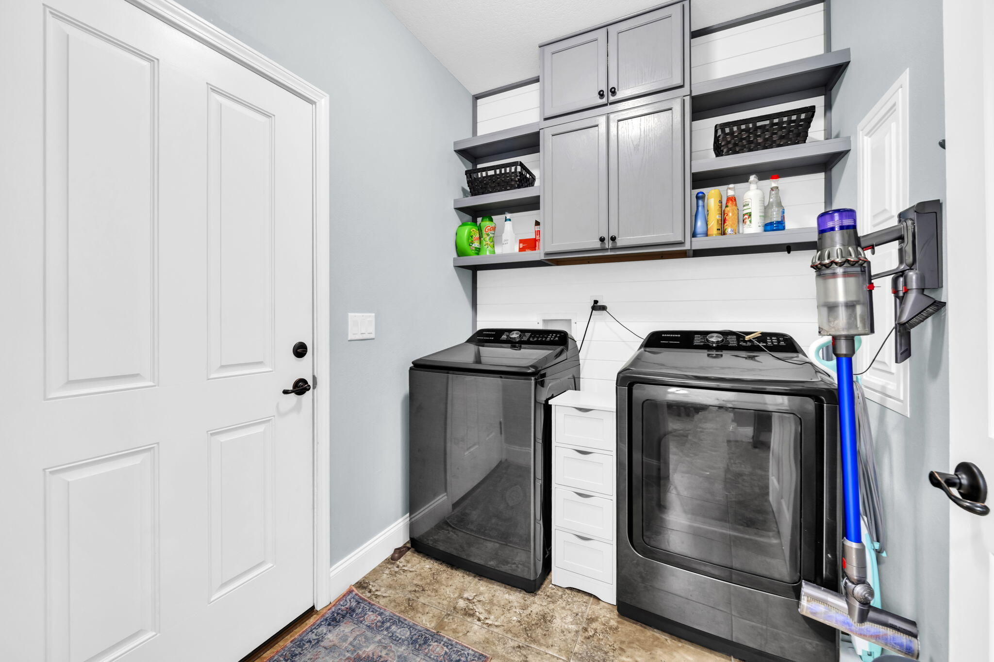 HOWELL S/D - Residential
