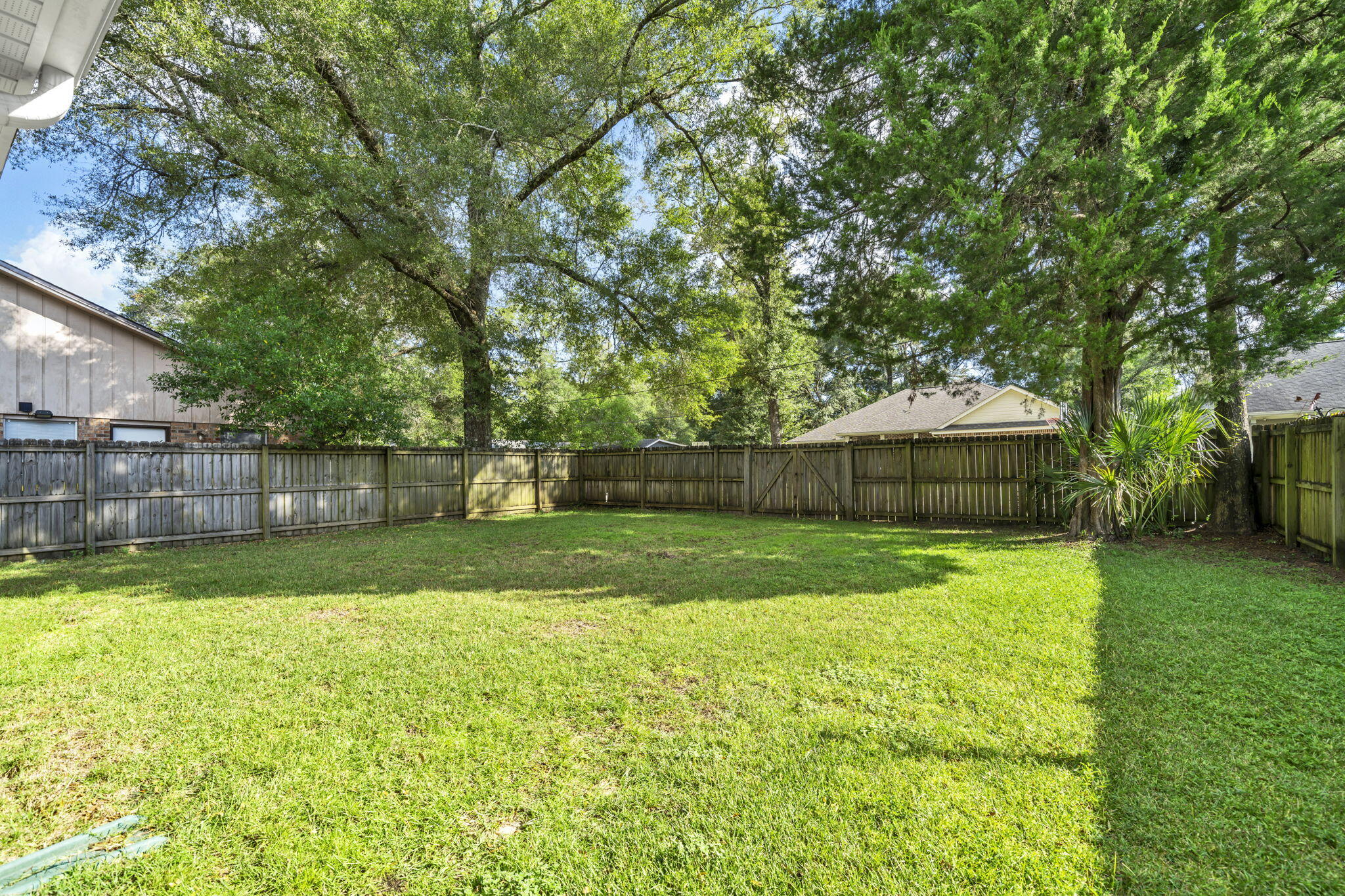 HOWELL S/D - Residential