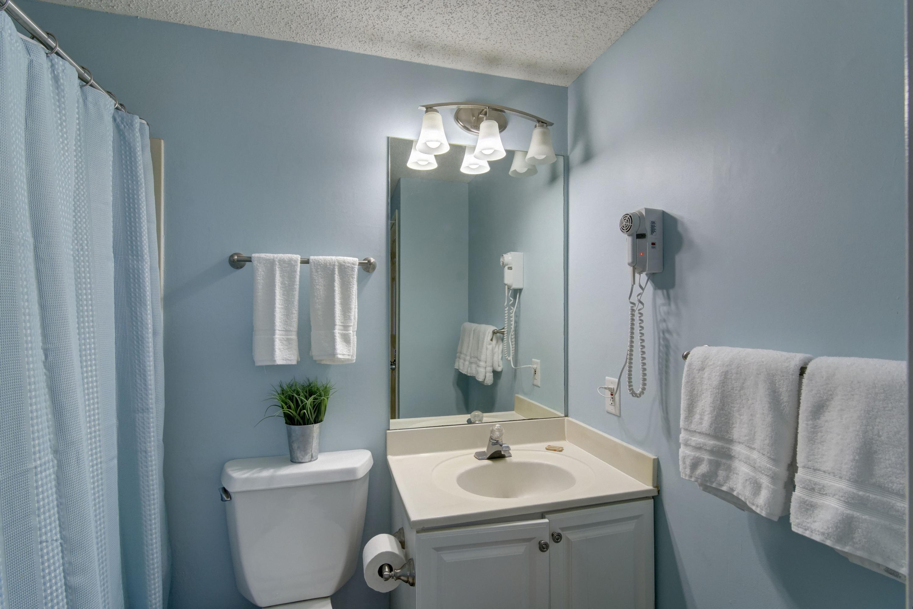 STERLING SANDS CONDO - Residential