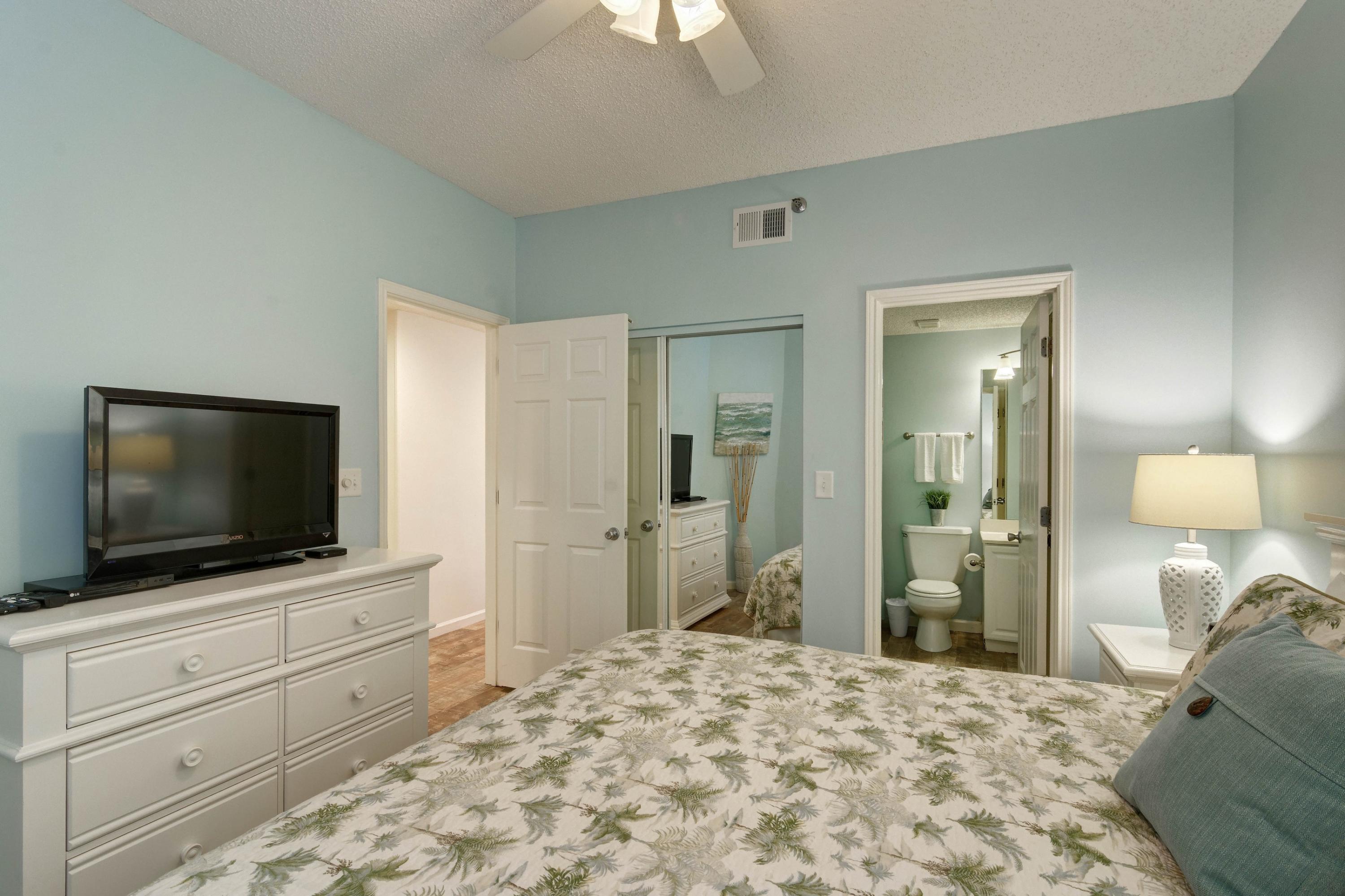 STERLING SANDS CONDO - Residential