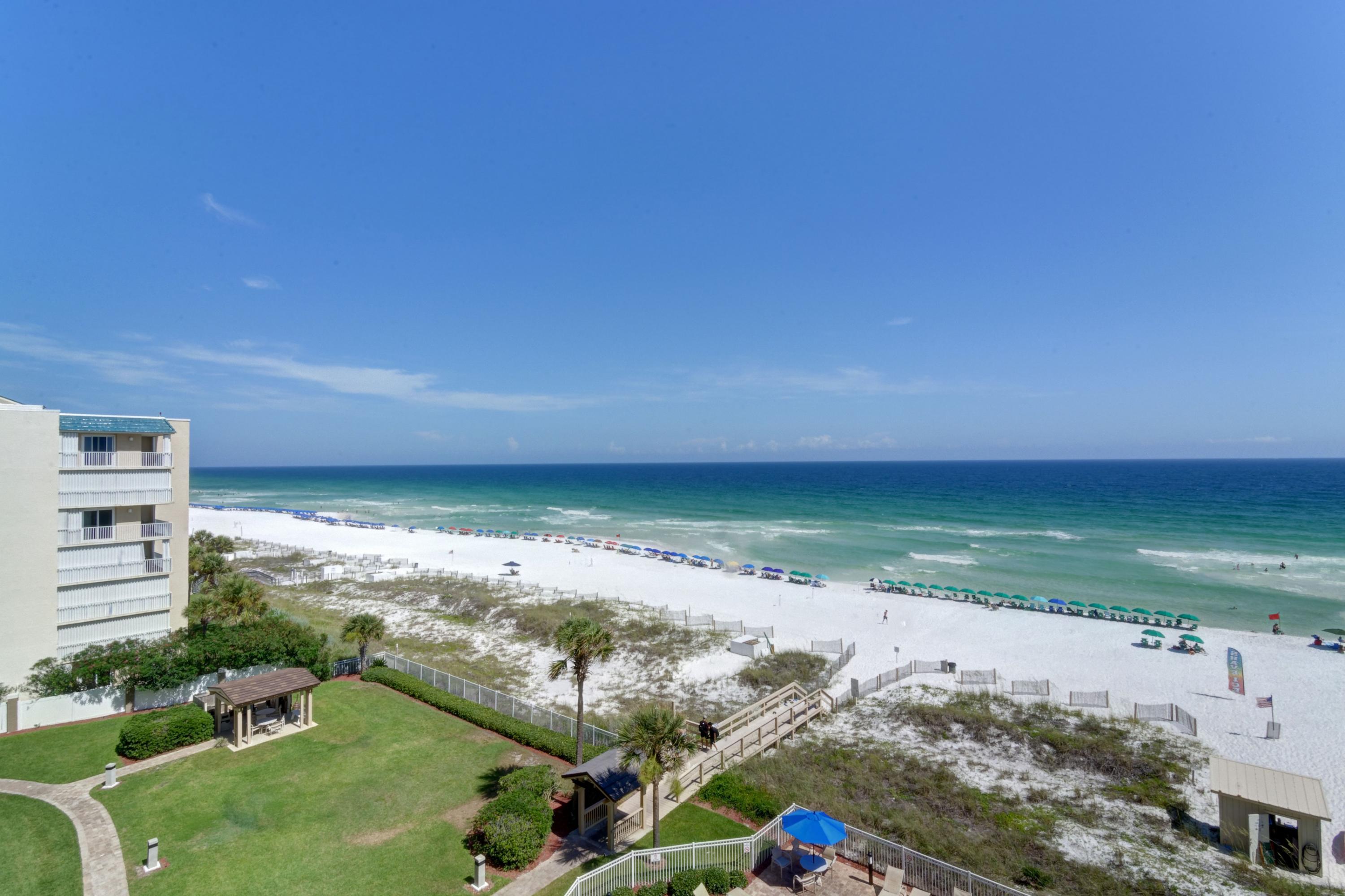 STERLING SANDS CONDO - Residential