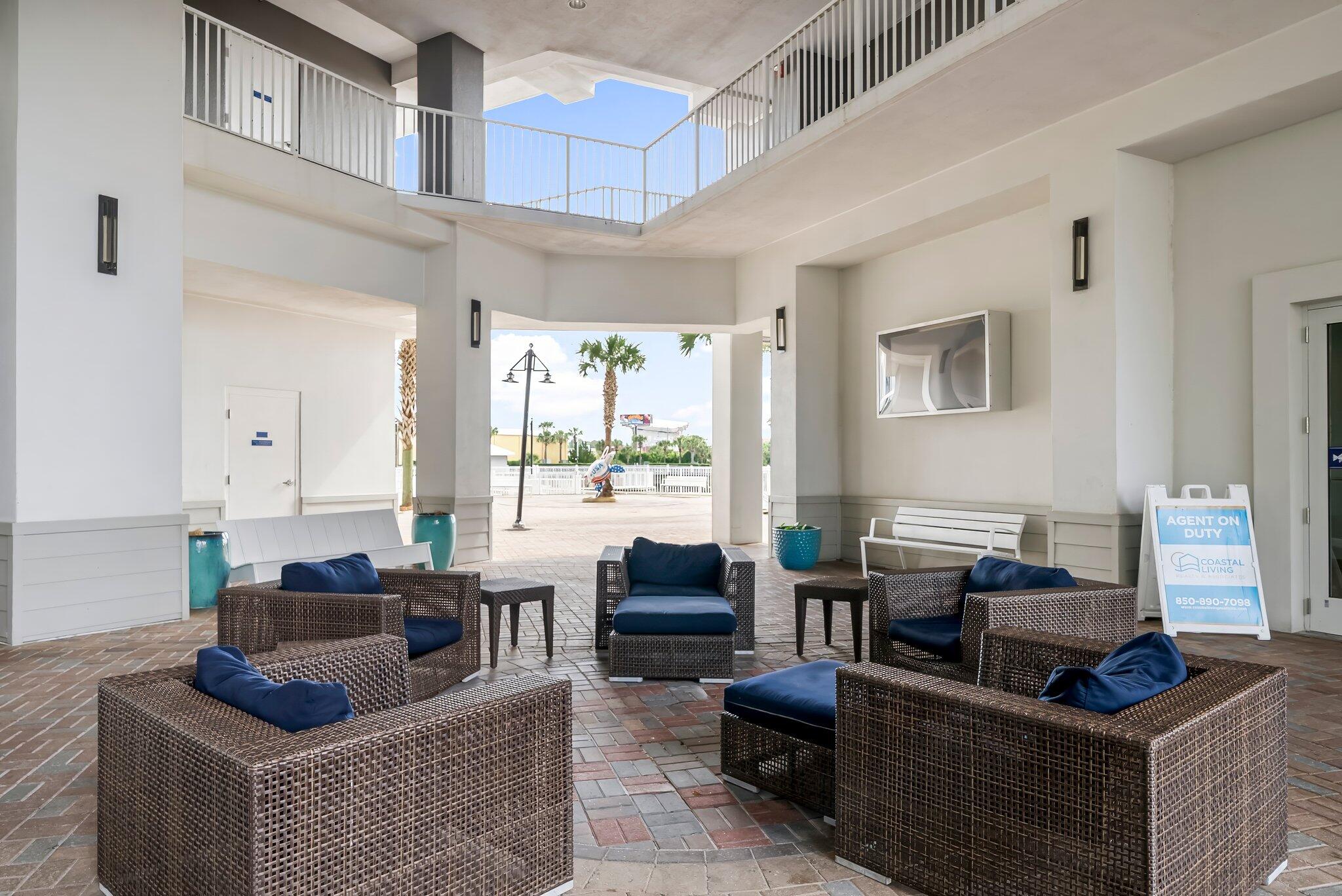 Laketown Wharf - Residential