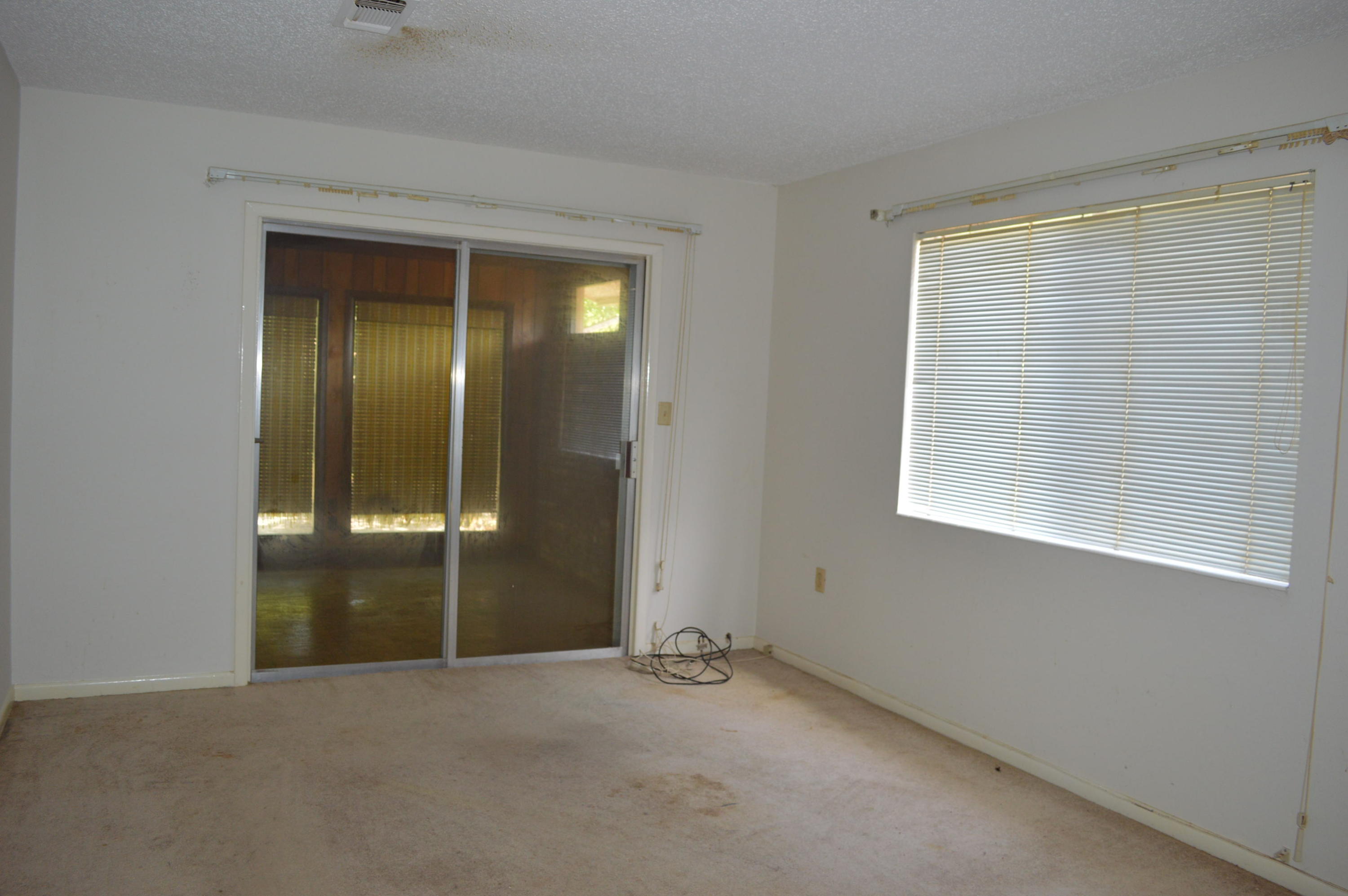 KENWOOD S/D 3RD ADDN - Residential