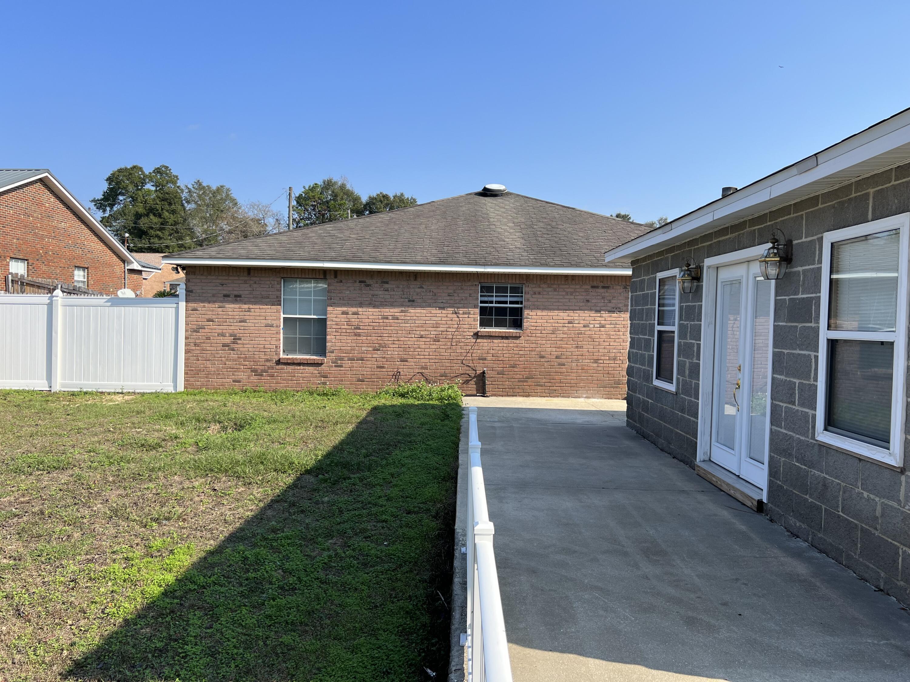 SOUTHGATE PH 3 - Residential Lease