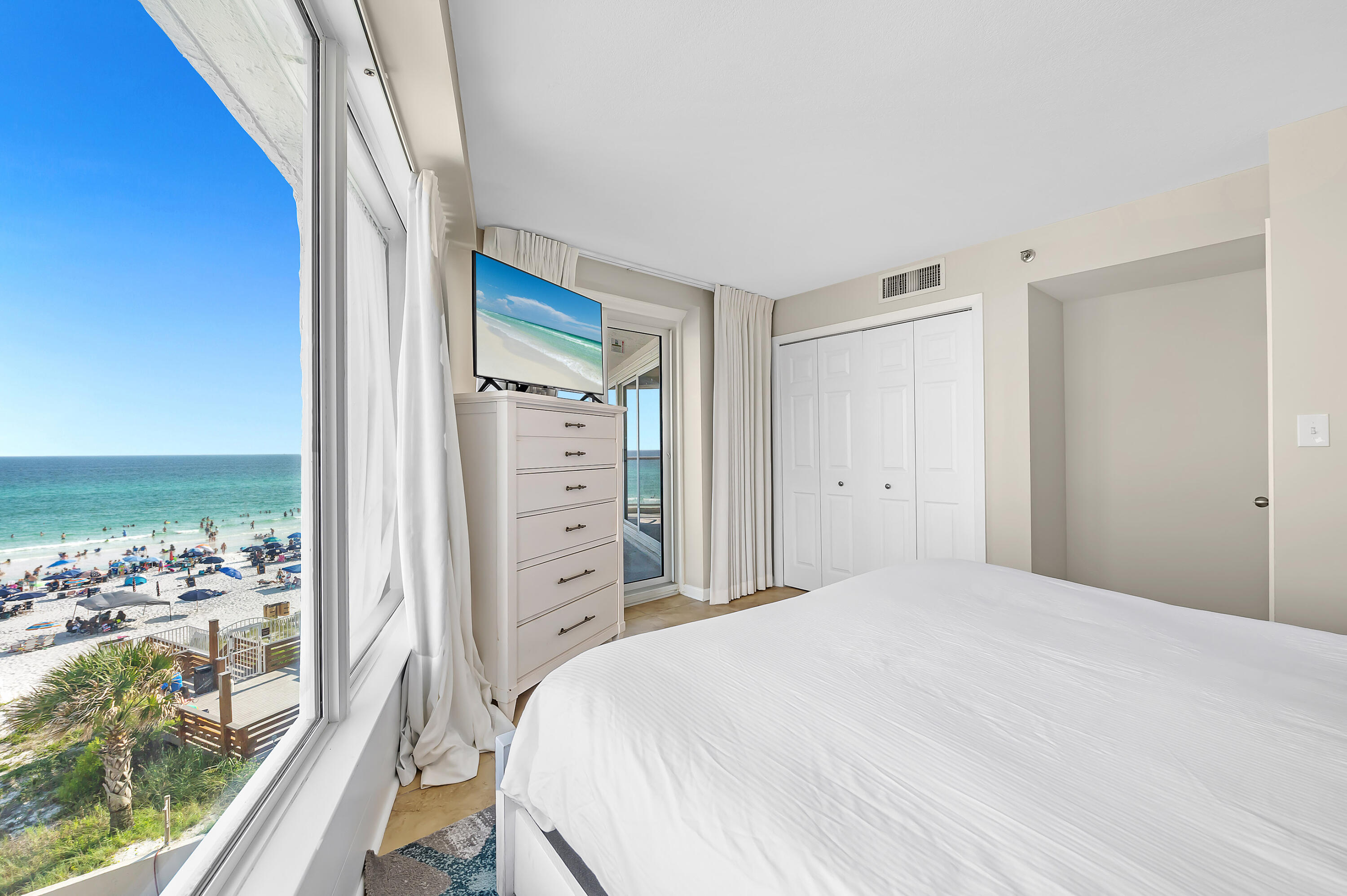 BEACHSIDE TWO - Residential