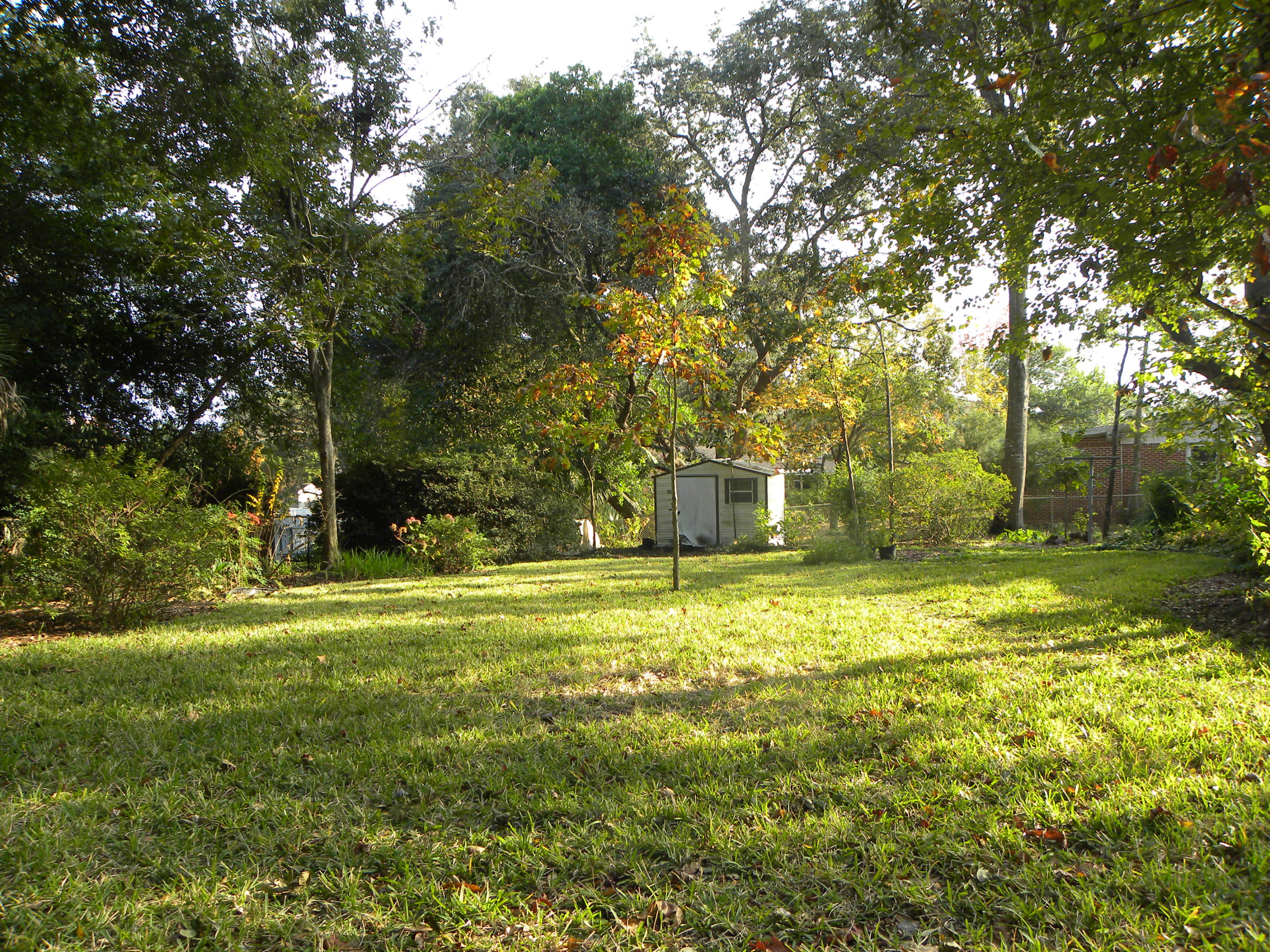 BAYOU WOODS - Residential