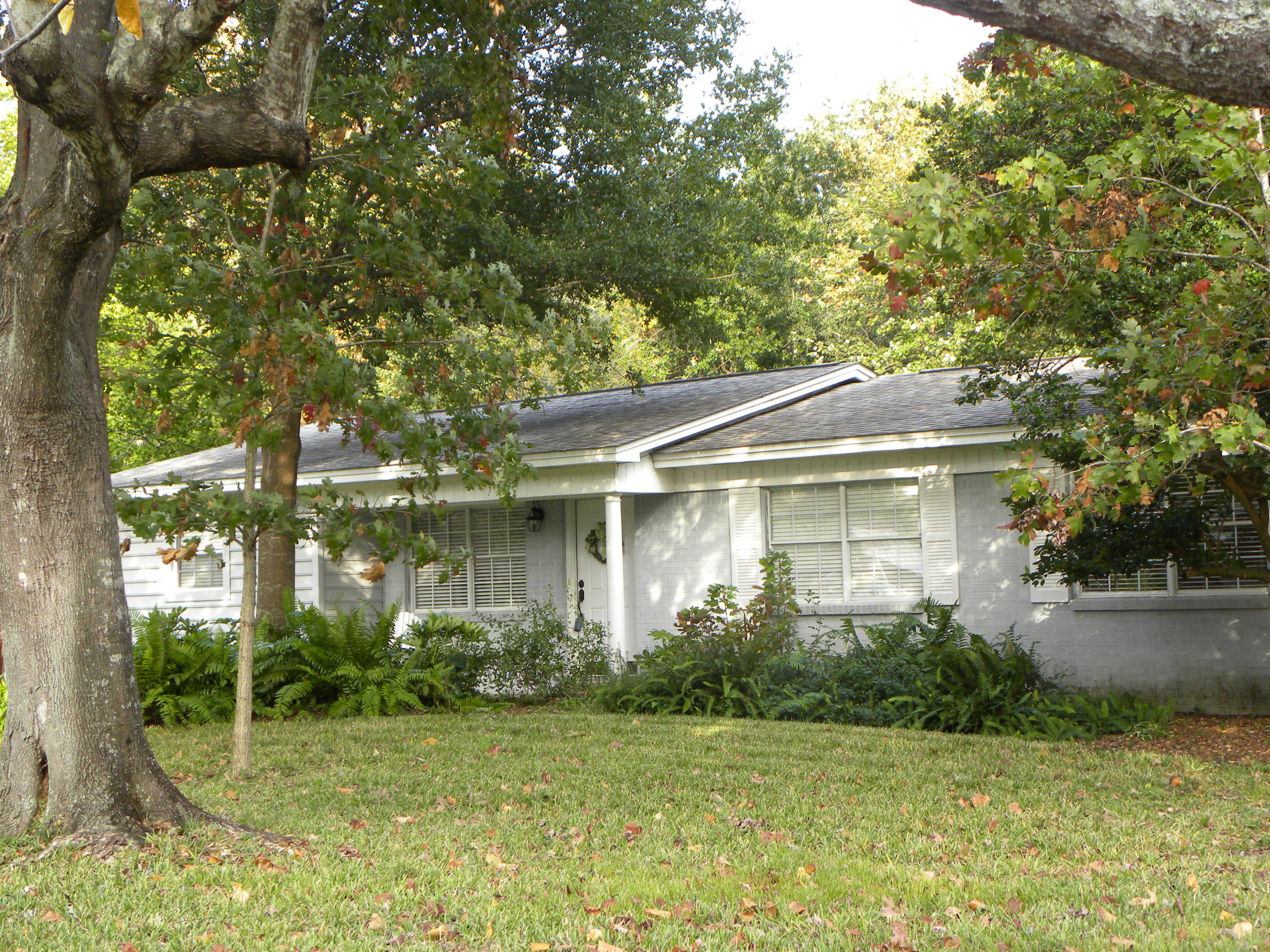 BAYOU WOODS - Residential