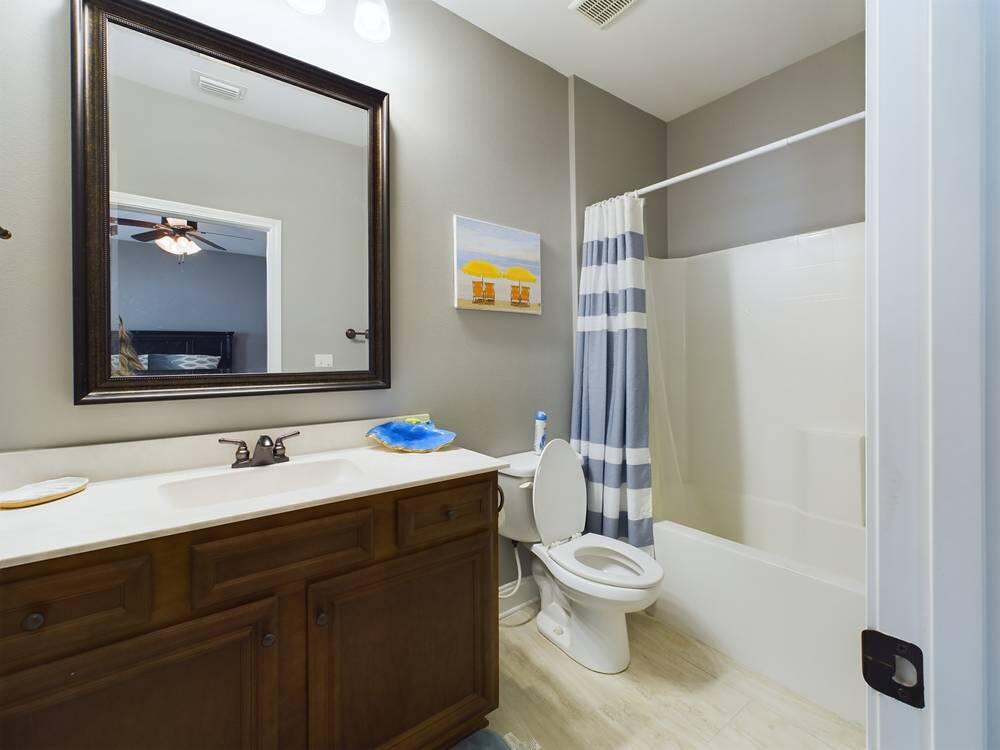 Don's Place - Residential