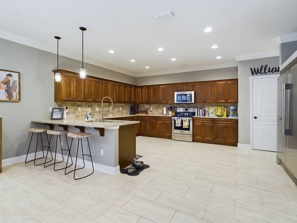 Don's Place - Residential