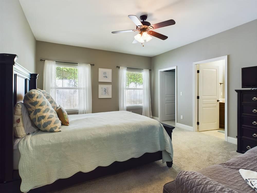 Don's Place - Residential