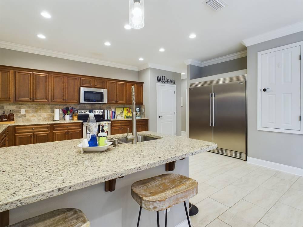 Don's Place - Residential