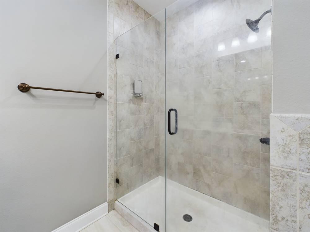 Don's Place - Residential