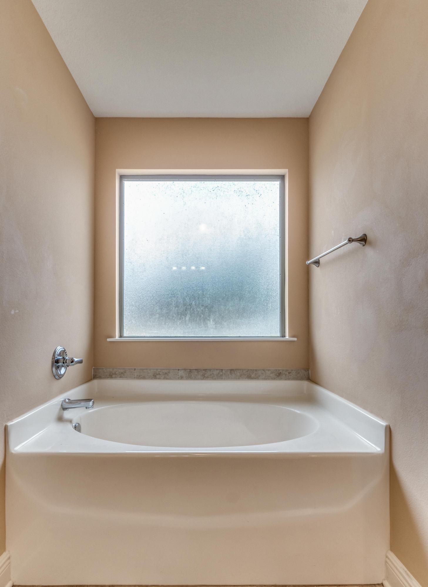 CREEKS EDGE - Residential