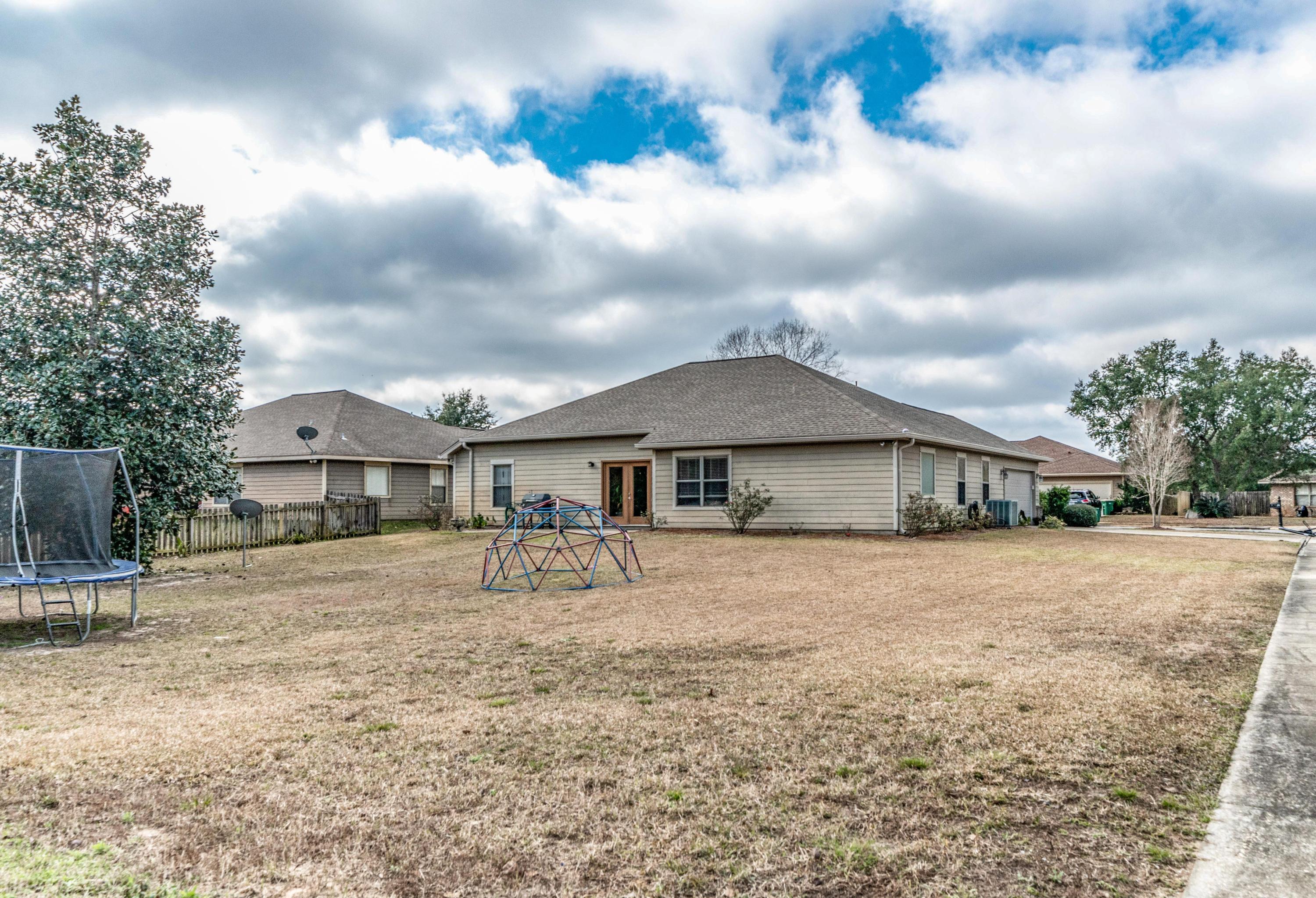 CREEKS EDGE - Residential