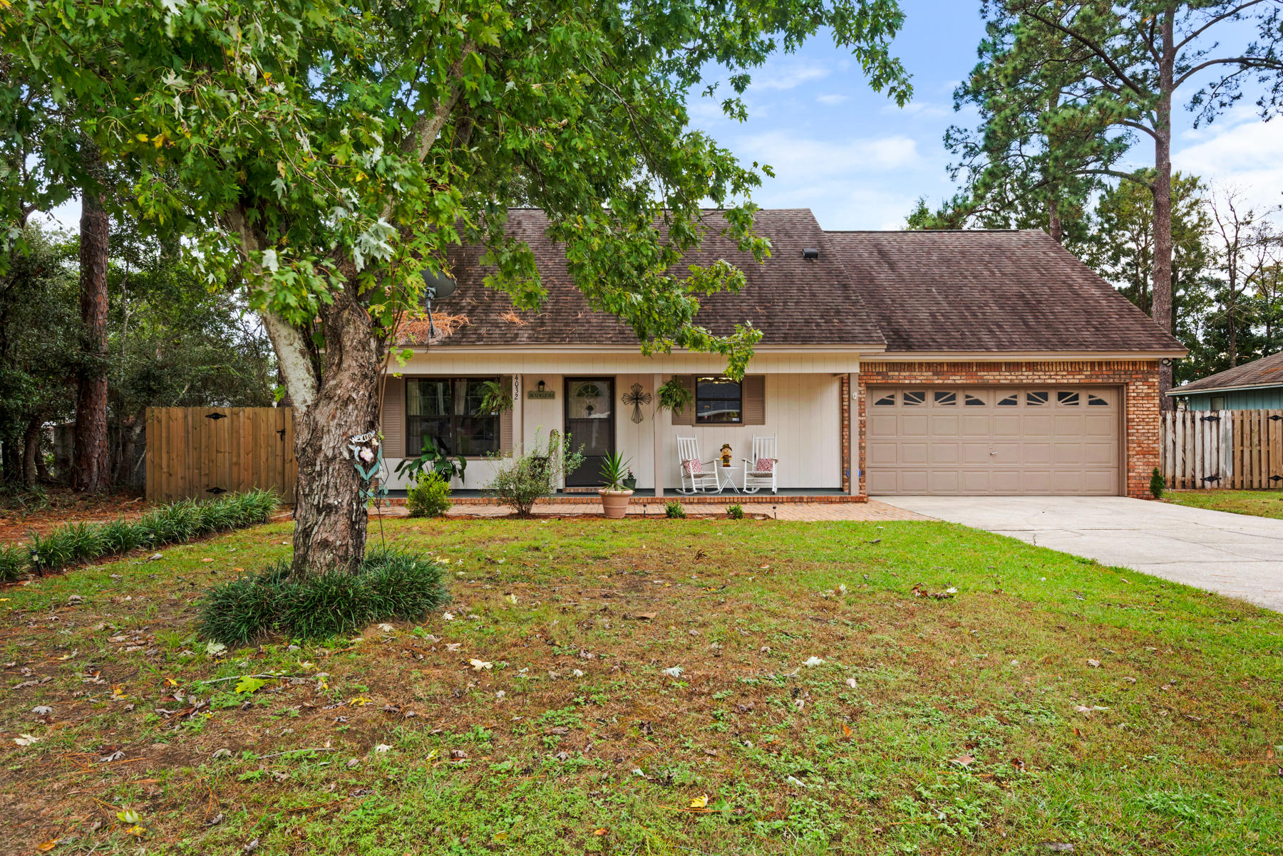 Valparaiso P/C #6 E1/2 Lots 24-26 BLK 114 - Residential