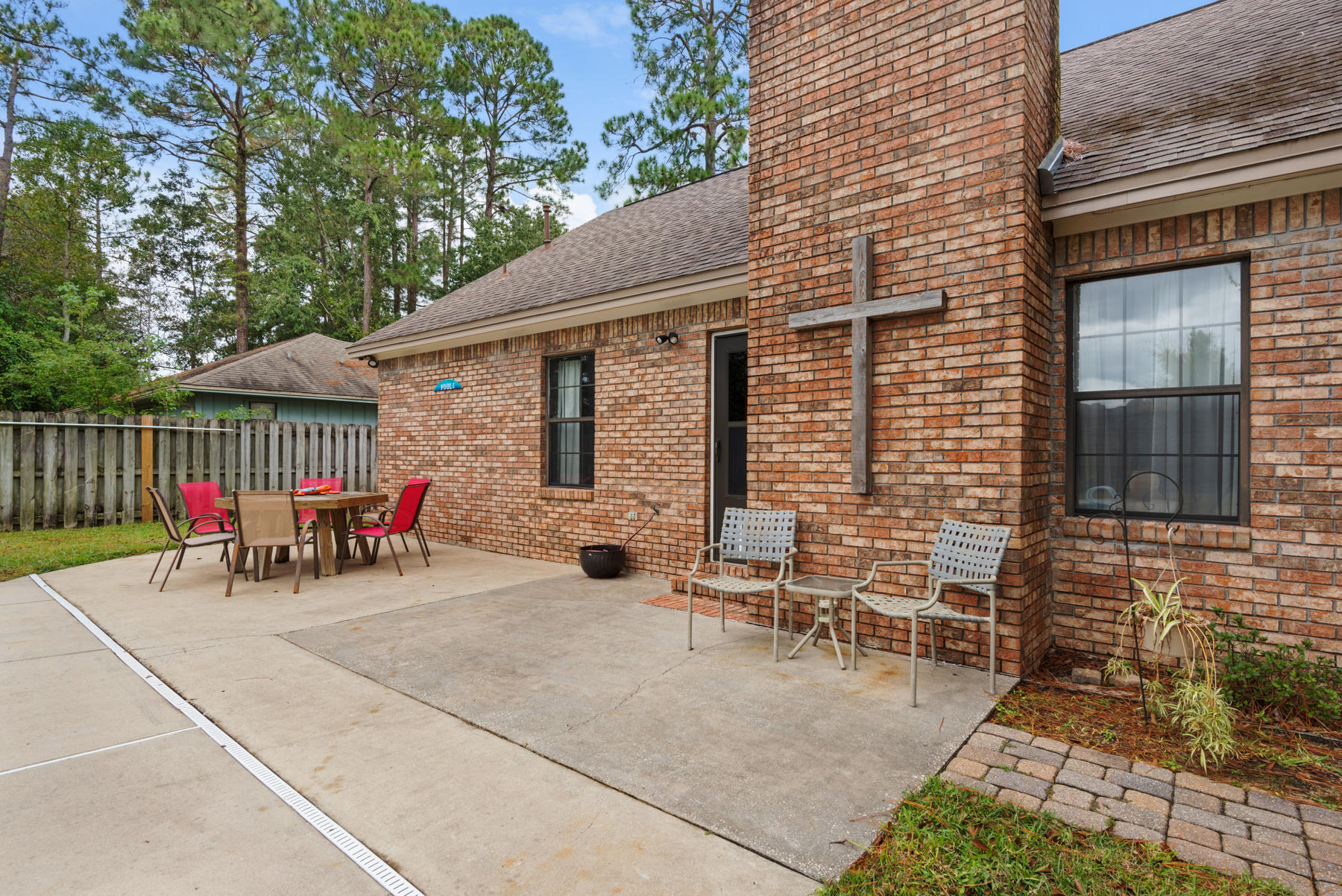 Valparaiso P/C #6 E1/2 Lots 24-26 BLK 114 - Residential