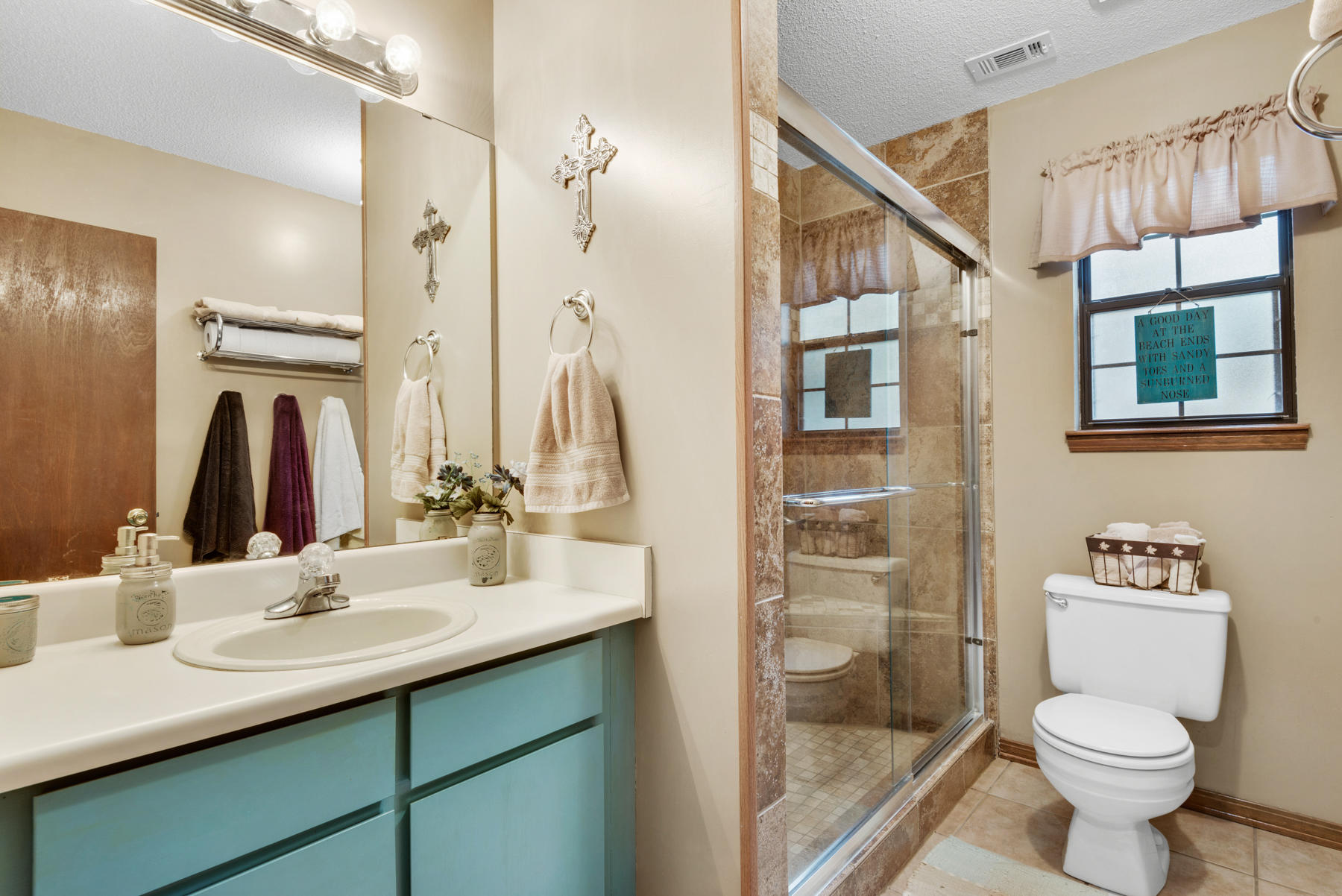 Valparaiso P/C #6 E1/2 Lots 24-26 BLK 114 - Residential