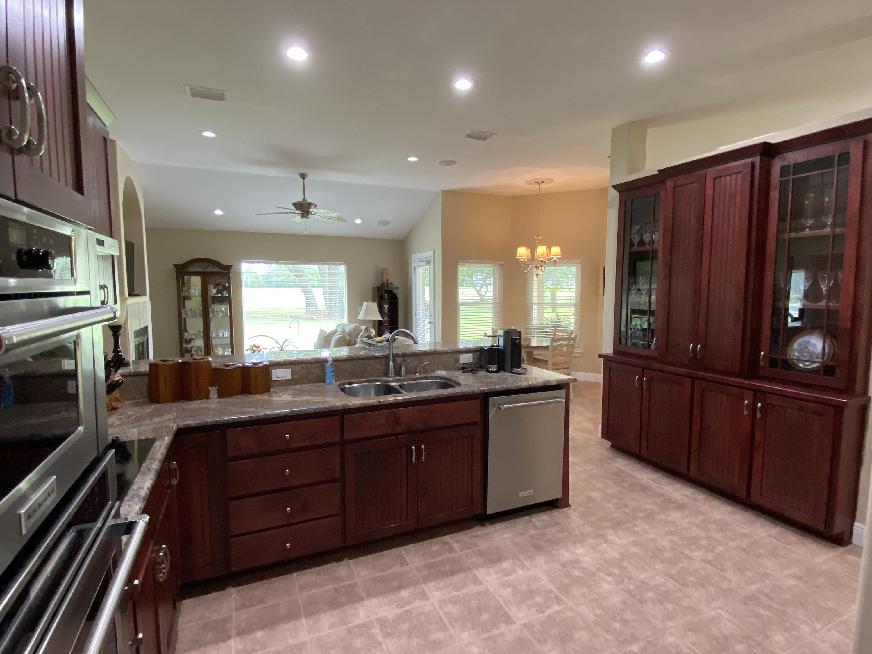 HIDDEN CREEK ESTATES AT HOLLEY BY THE SEA - Residential