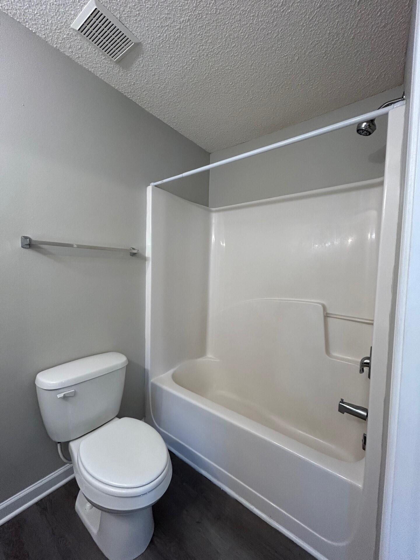 ROLLING PINES - Residential Lease