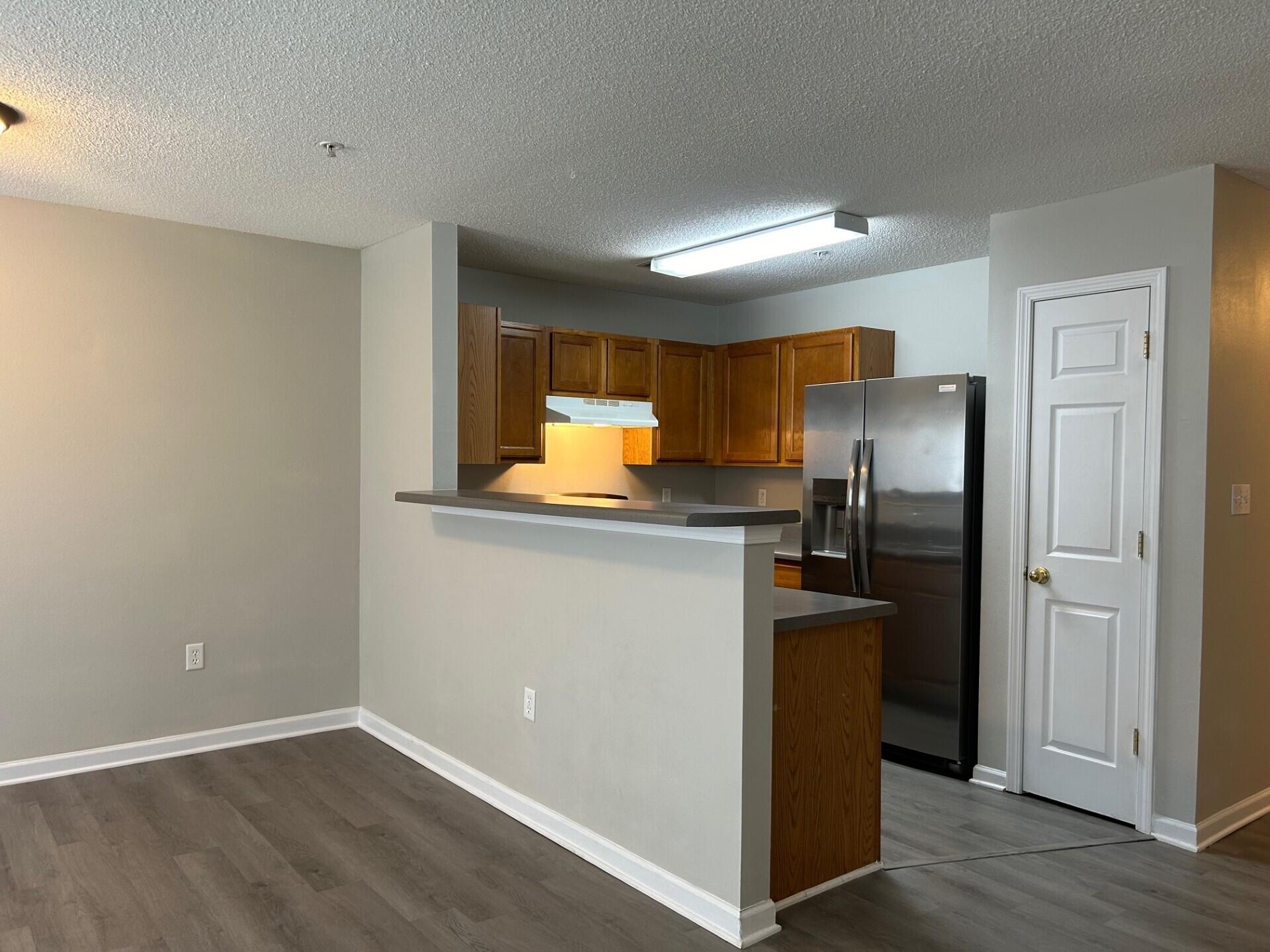 ROLLING PINES - Residential Lease