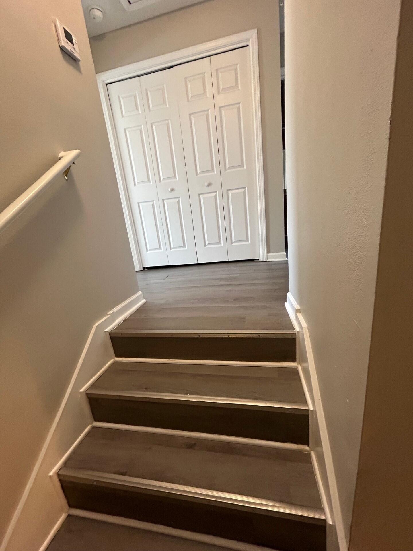 ROLLING PINES - Residential Lease