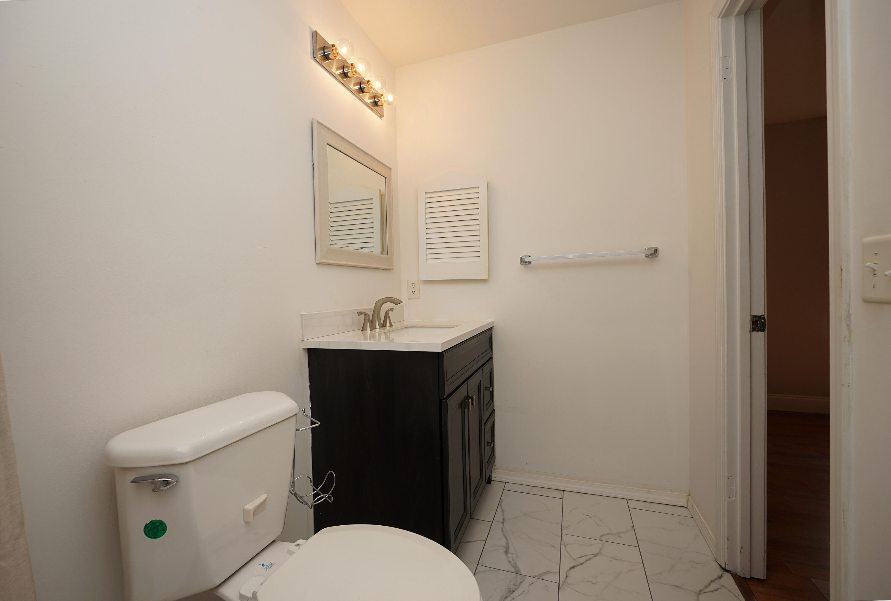 PARKWOOD AT BLUEWATER BAY - Residential Lease