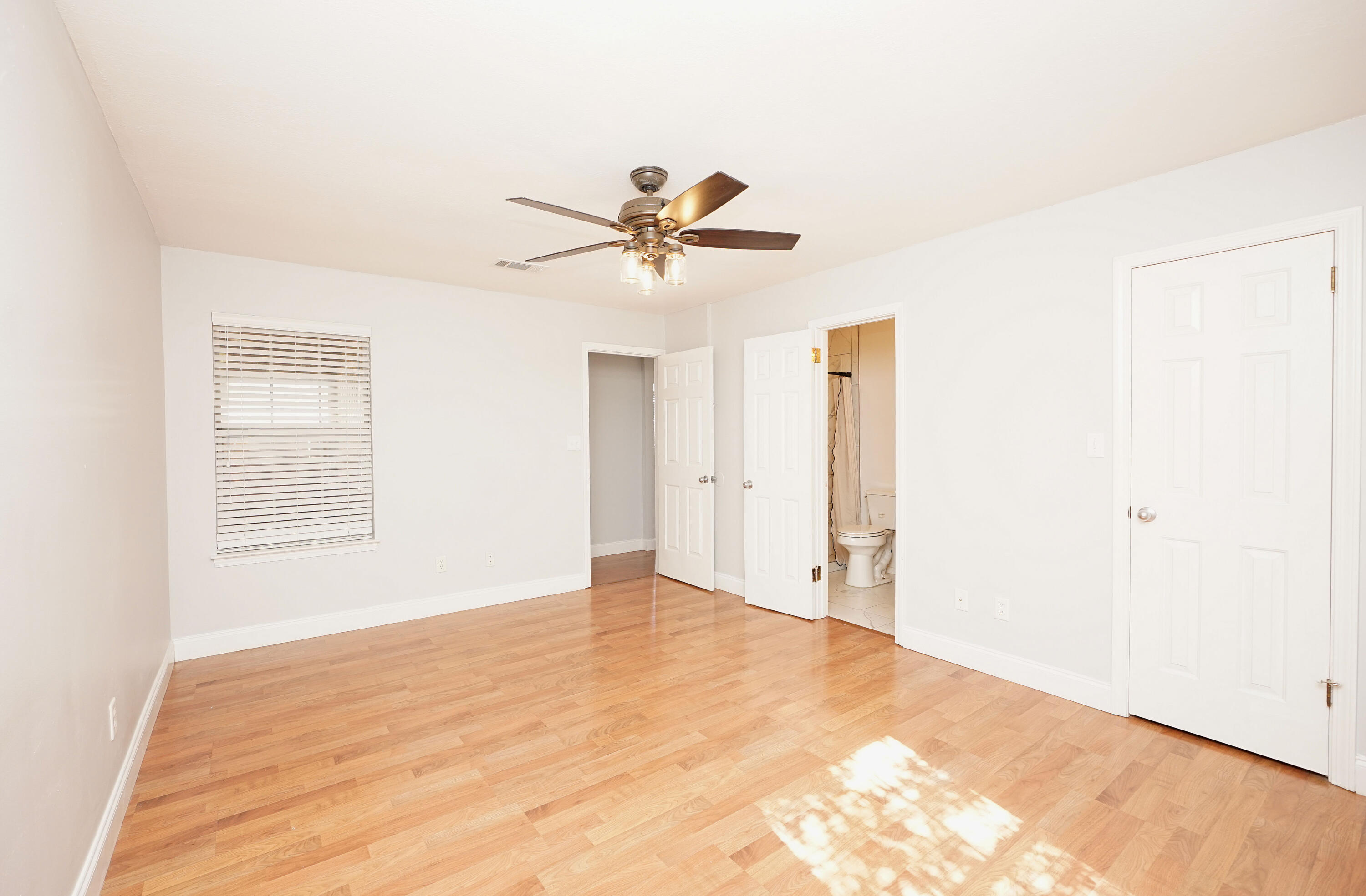 PARKWOOD AT BLUEWATER BAY - Residential Lease